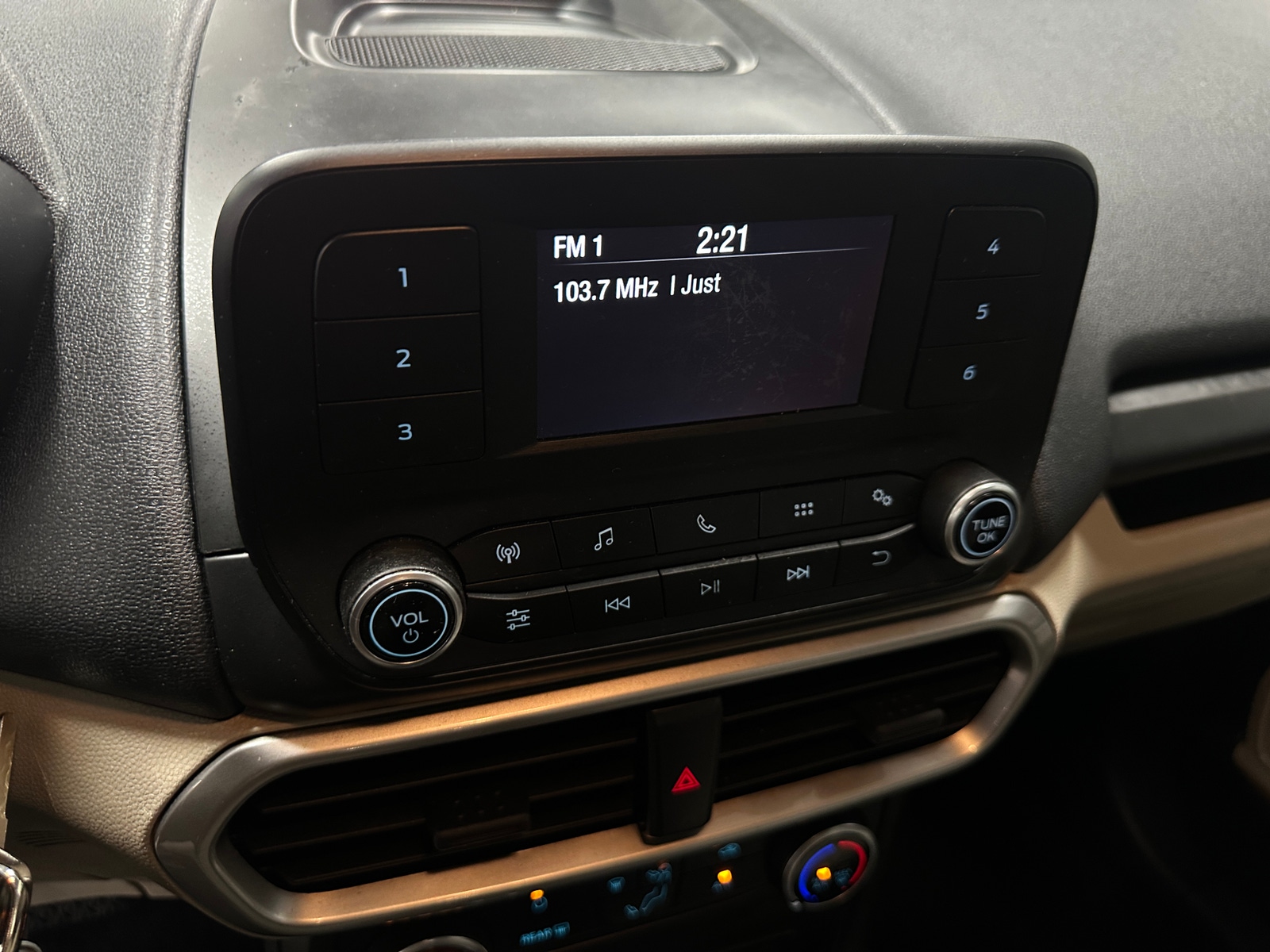 Thumbnail: 2021 Ford EcoSport - 4