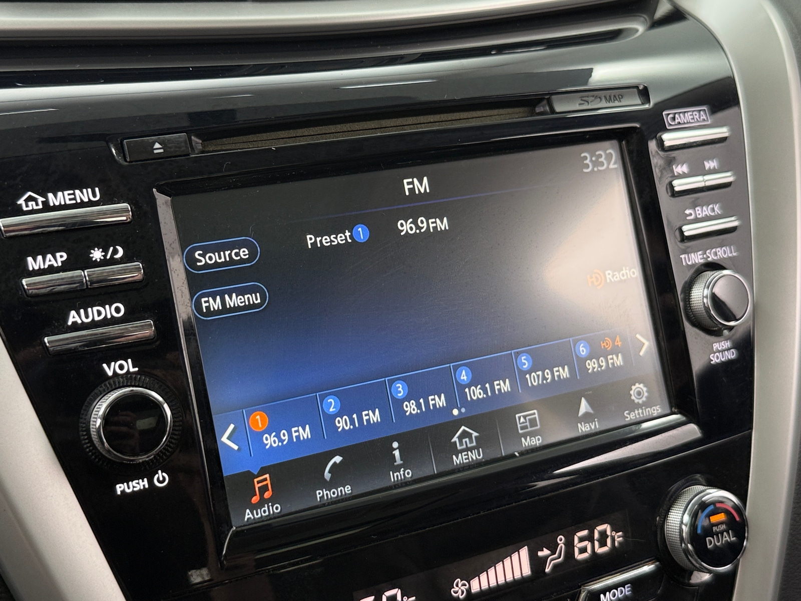 Thumbnail: 2016 Nissan Murano - 3