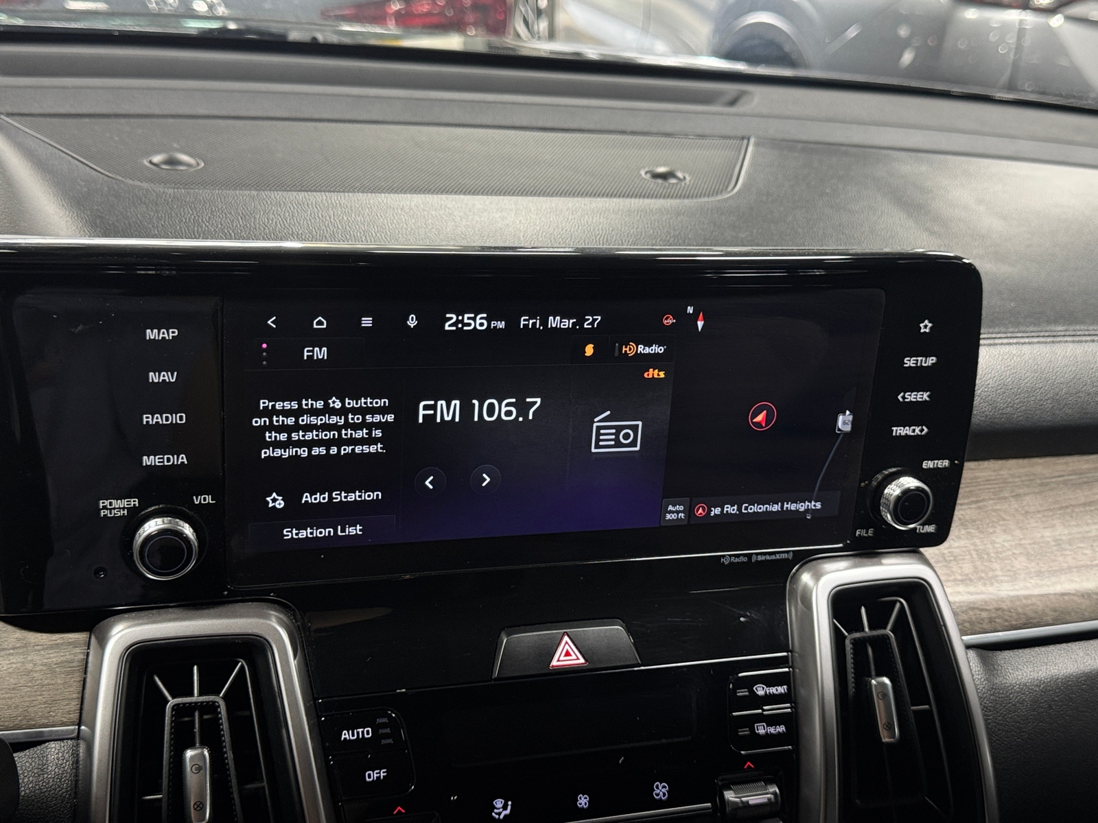 Thumbnail: 2023 Kia Sorento - 3