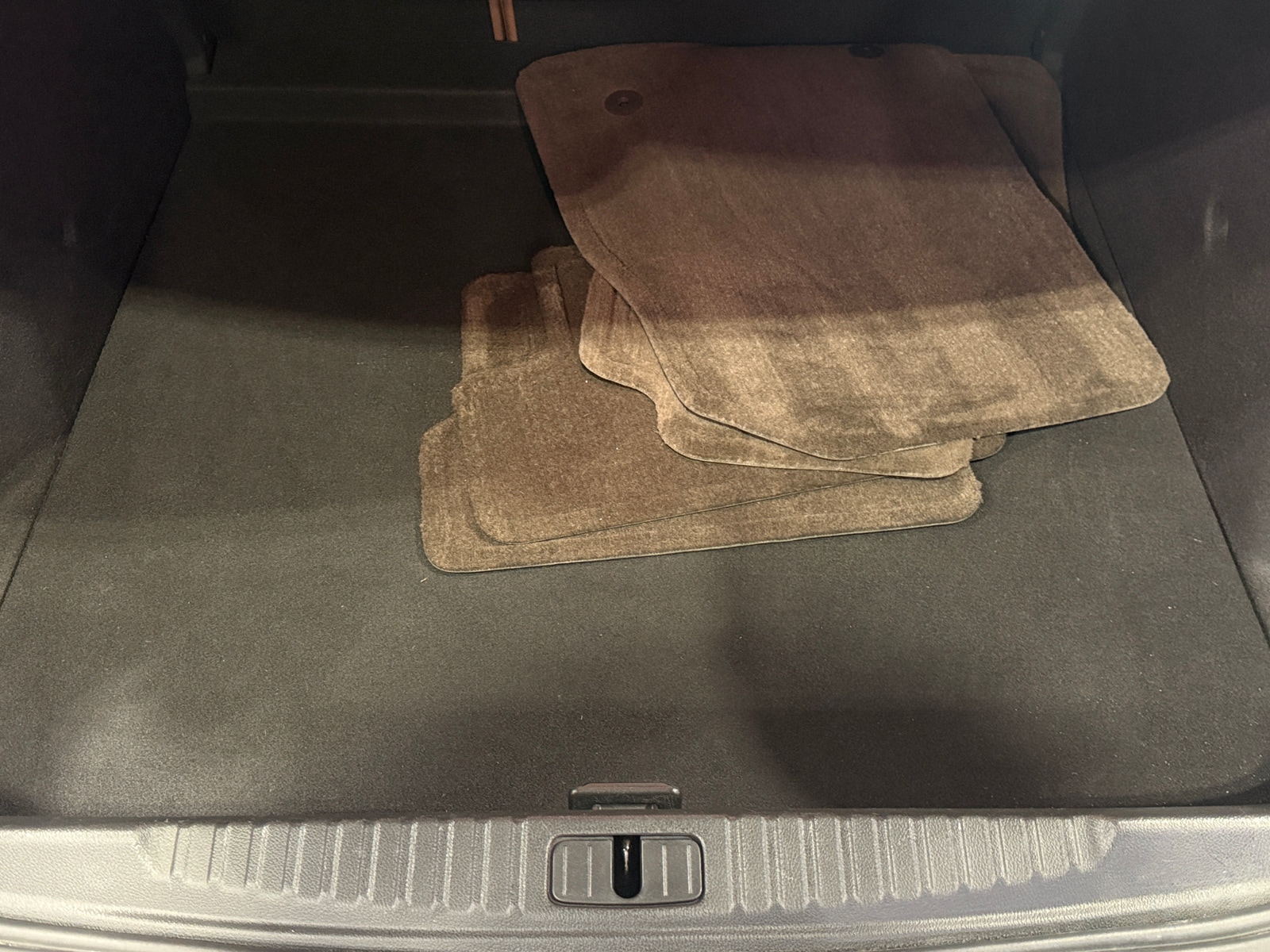 Thumbnail: 2014 Buick Verano - 6