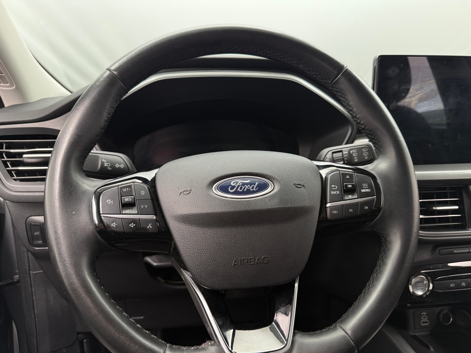 Thumbnail: 2024 Ford Escape - 5