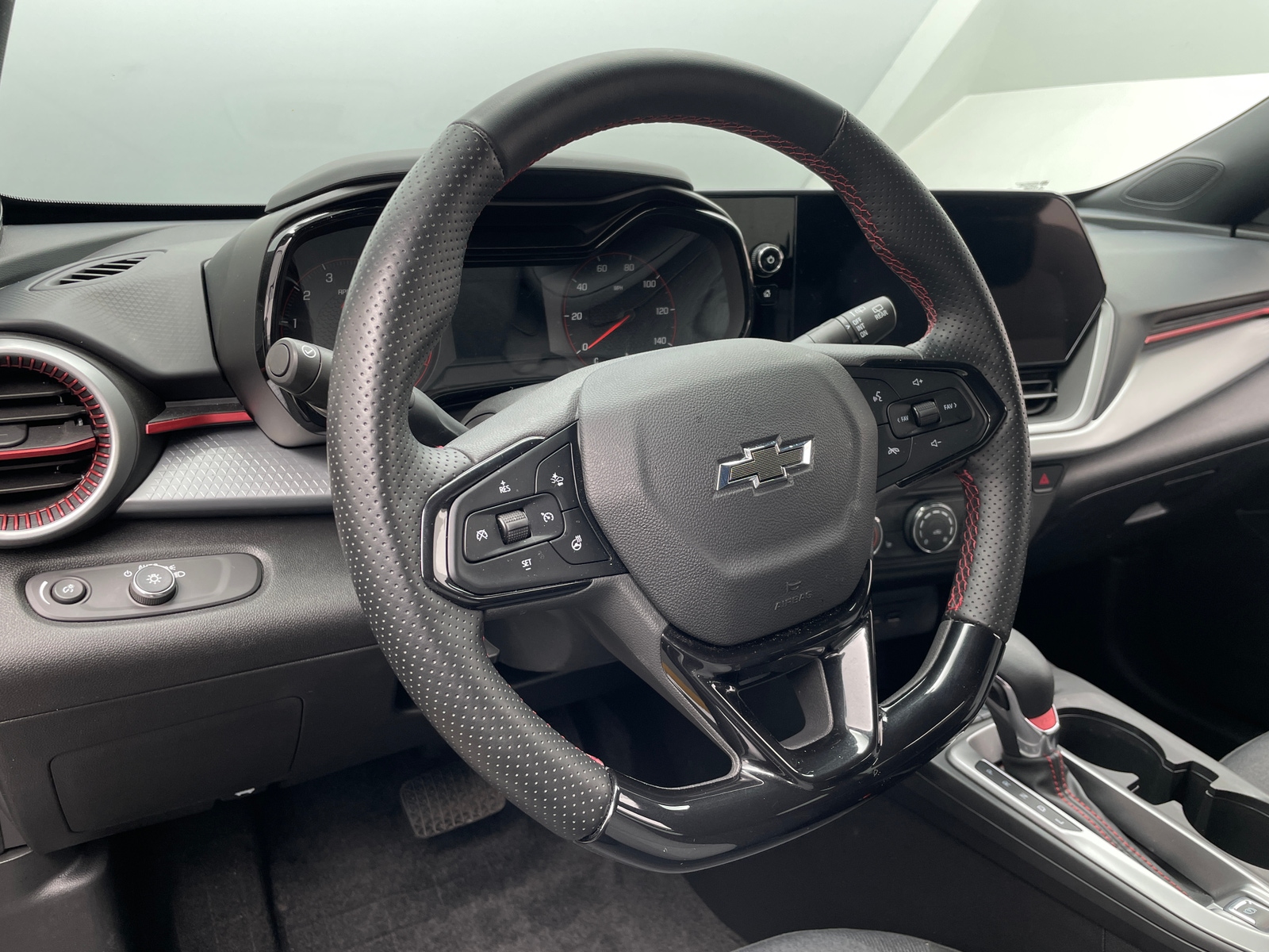 Thumbnail: 2024 Chevrolet Trax - 5