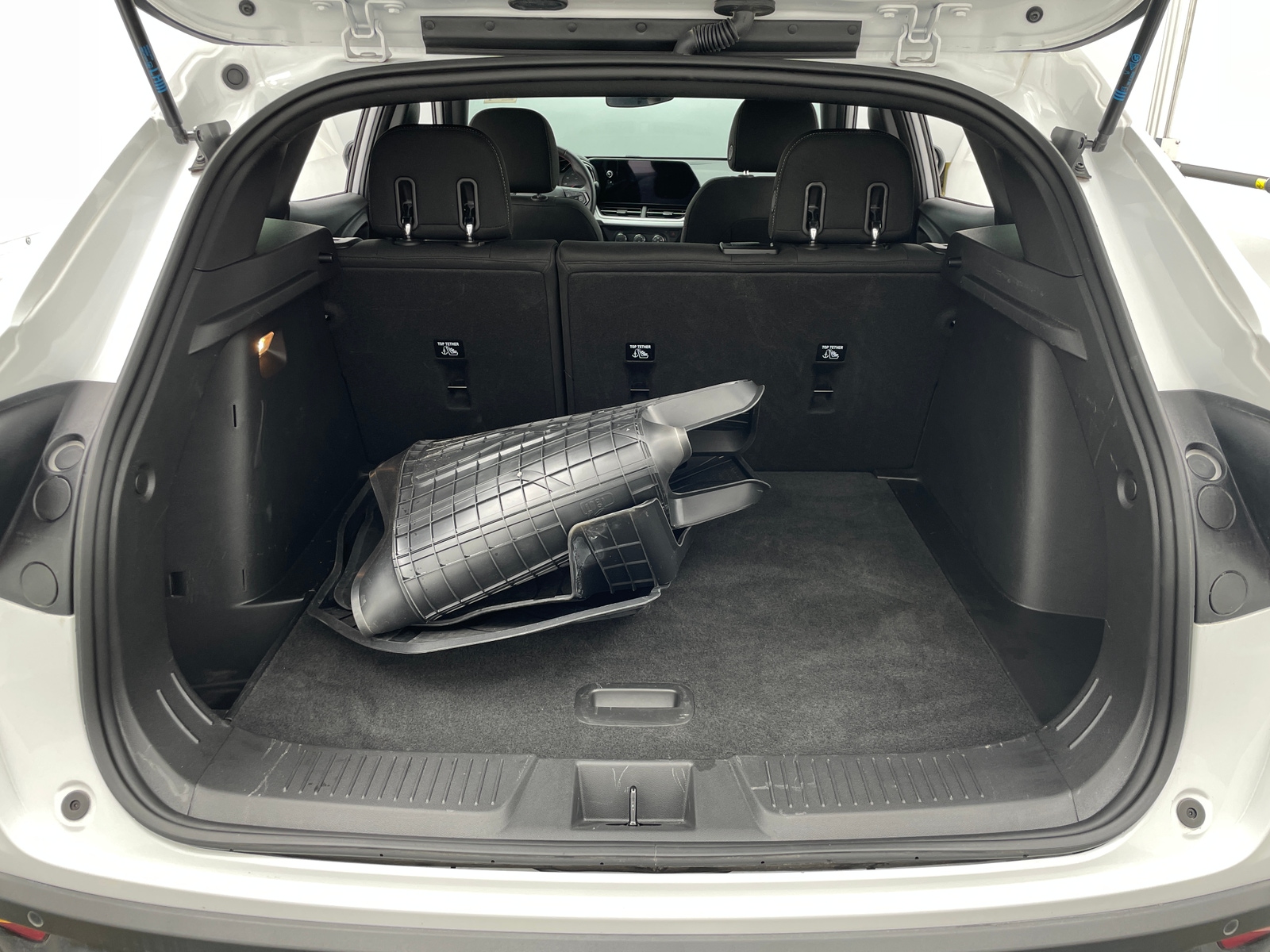 Thumbnail: 2024 Chevrolet Trax - 7