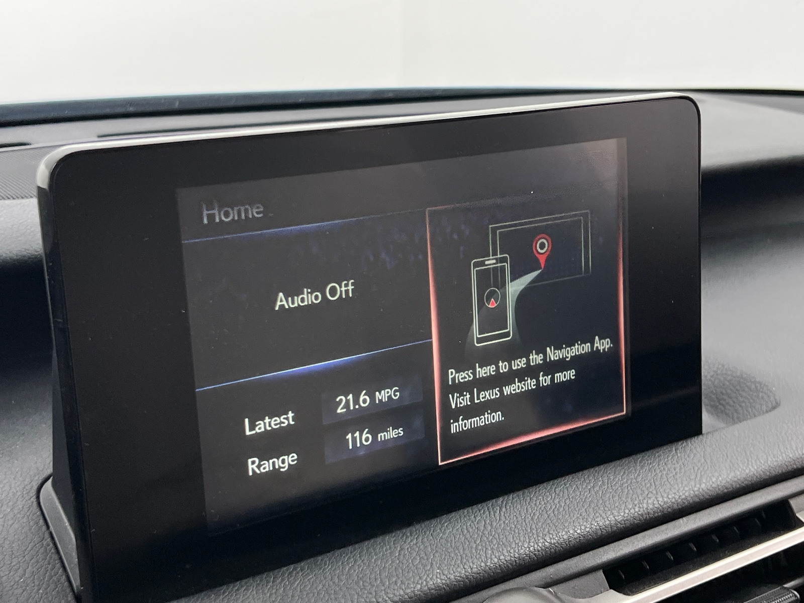 Thumbnail: 2022 Lexus IS - 3