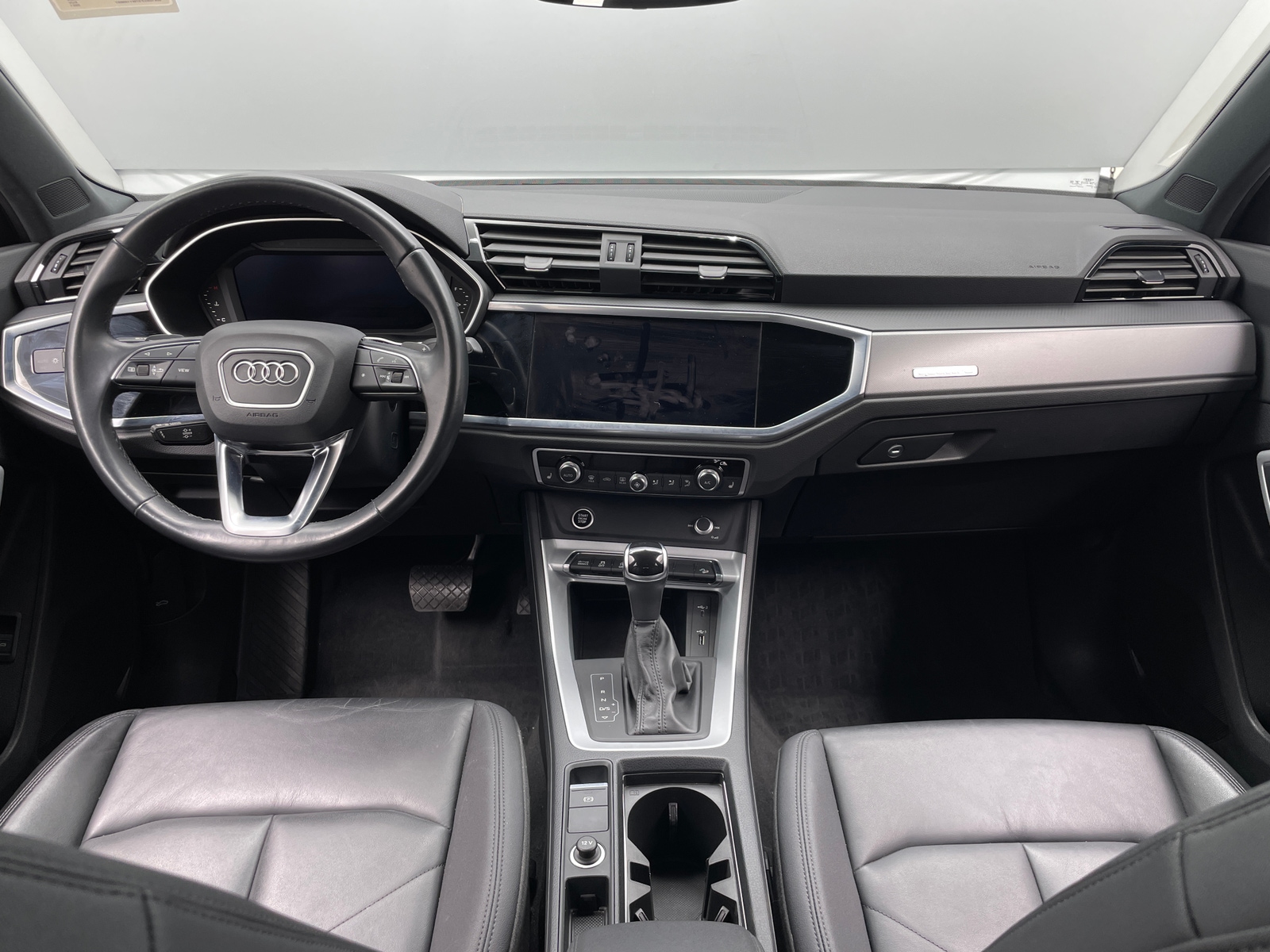 Thumbnail: 2021 Audi Q3 - 2