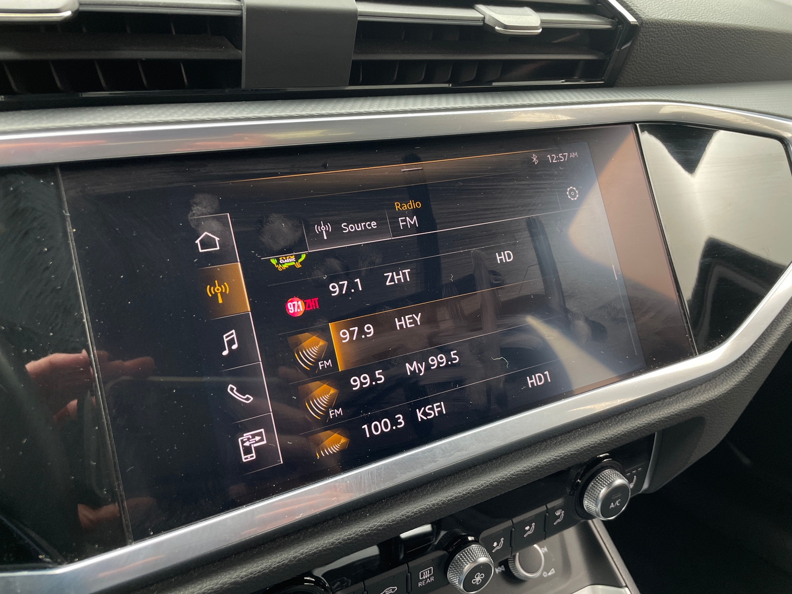 Thumbnail: 2021 Audi Q3 - 3