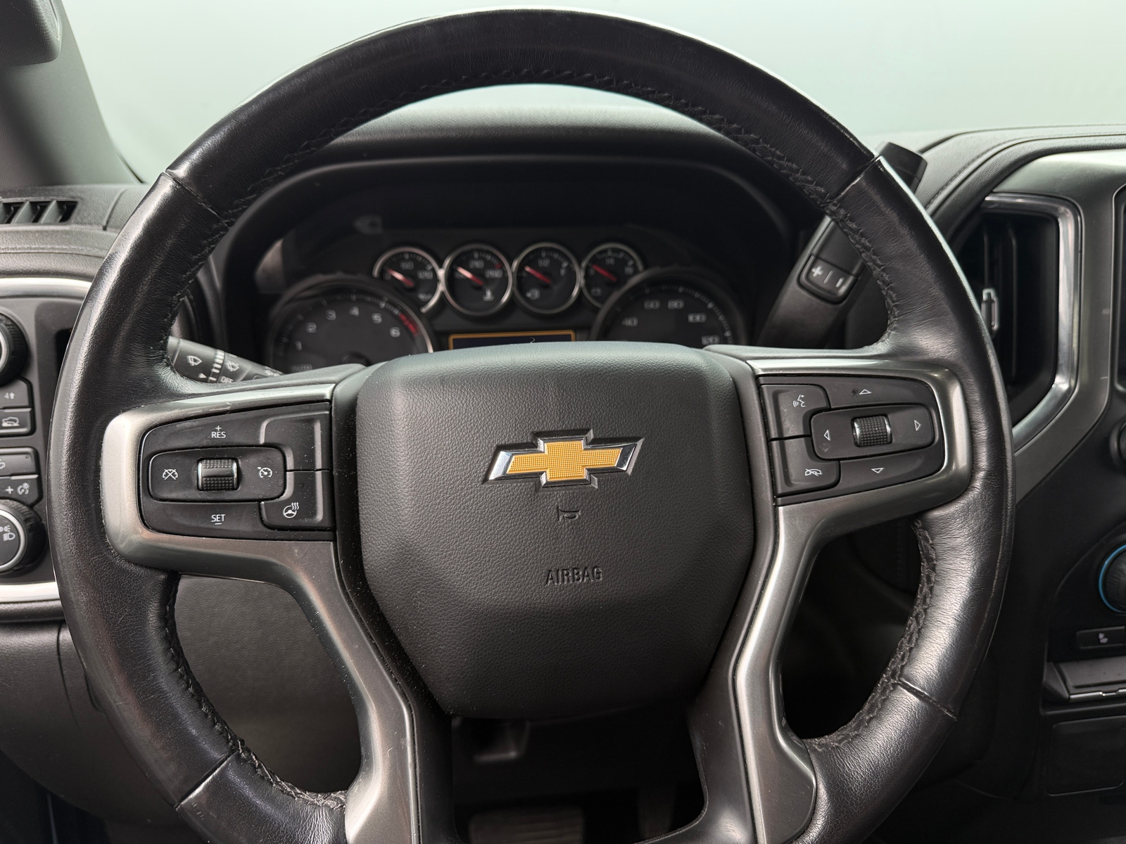 Thumbnail: 2021 Chevrolet Silverado 1500 - 5