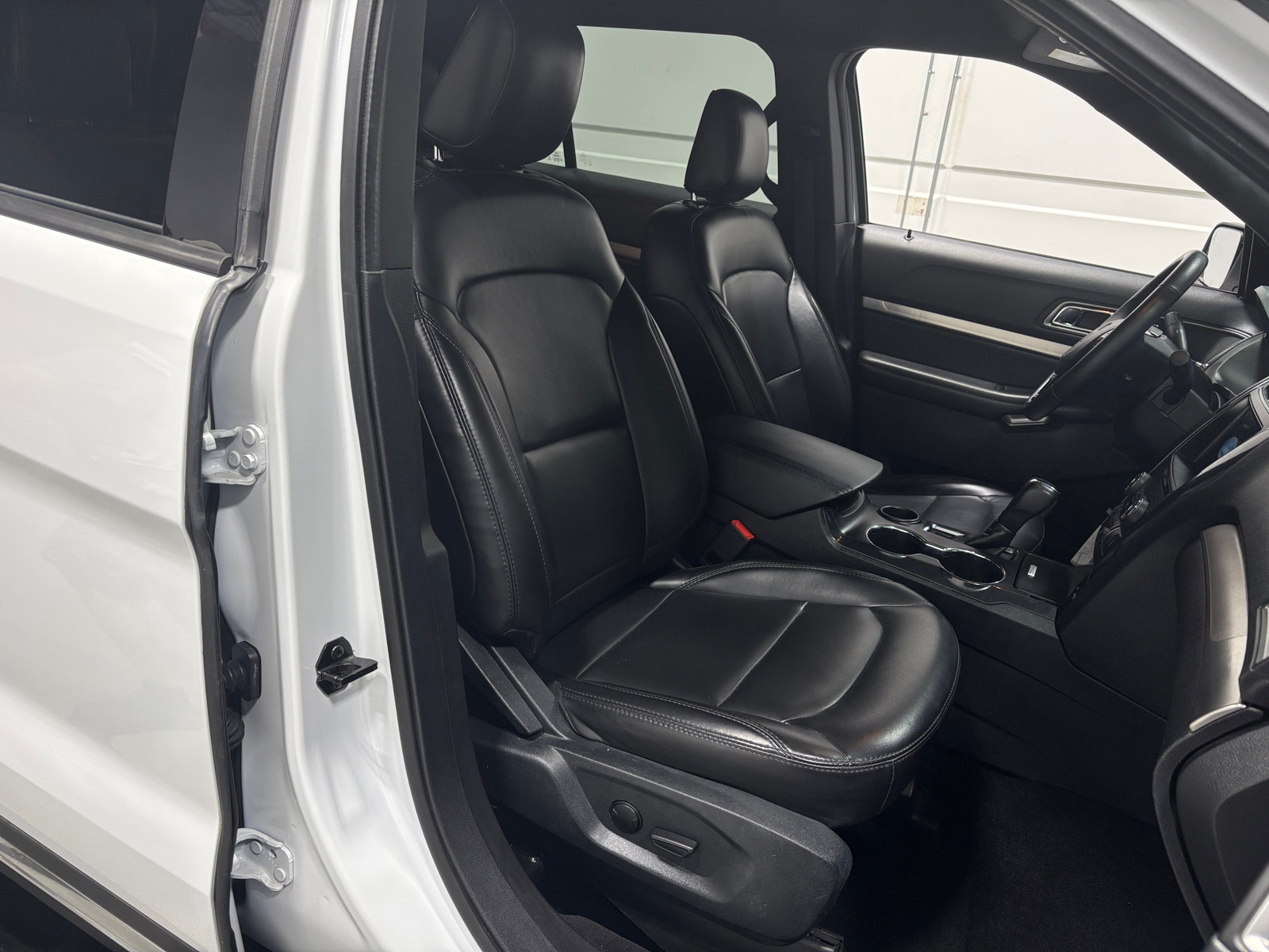 Thumbnail: 2019 Ford Explorer - 2