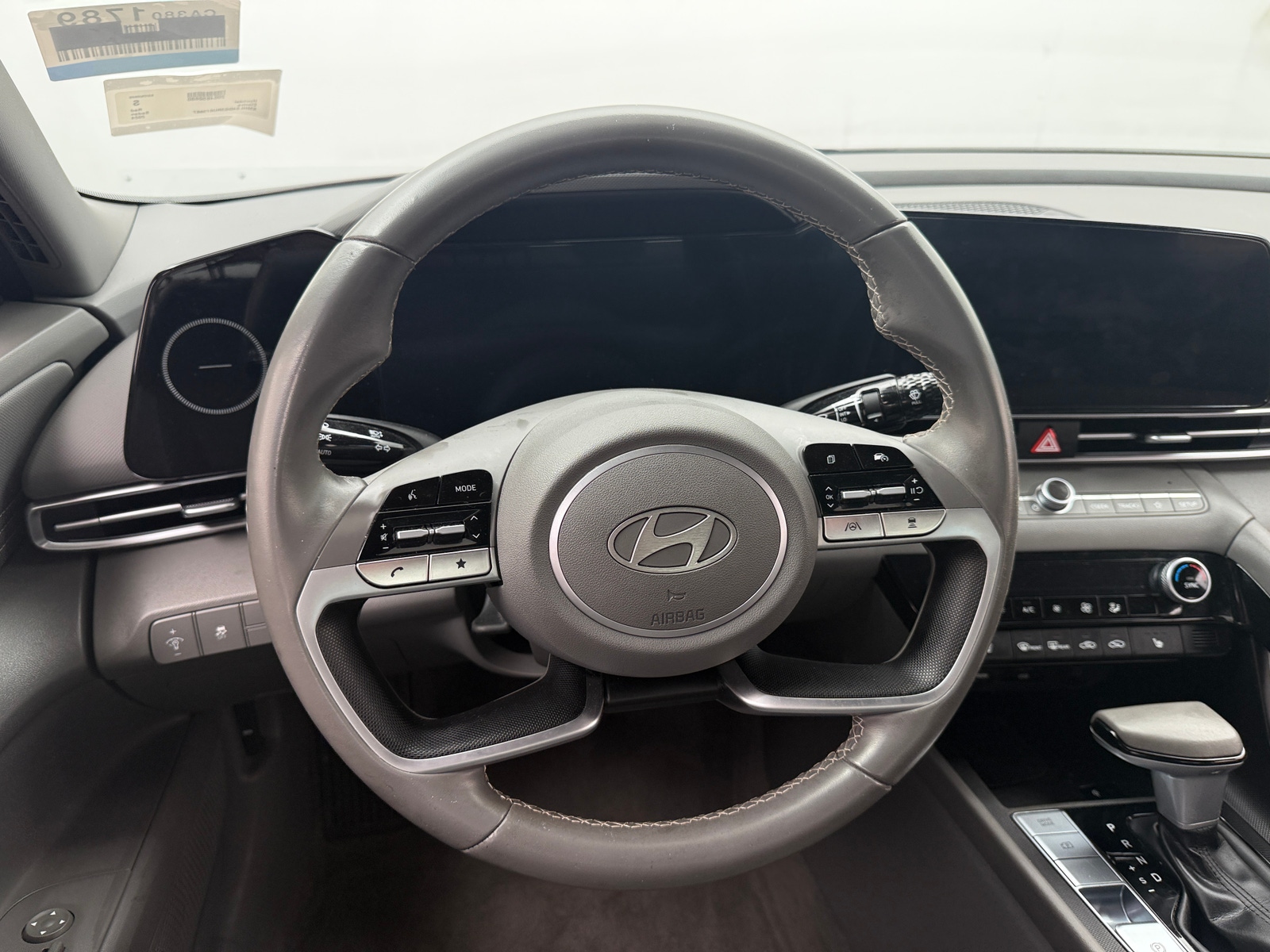 Thumbnail: 2024 Hyundai Elantra - 5