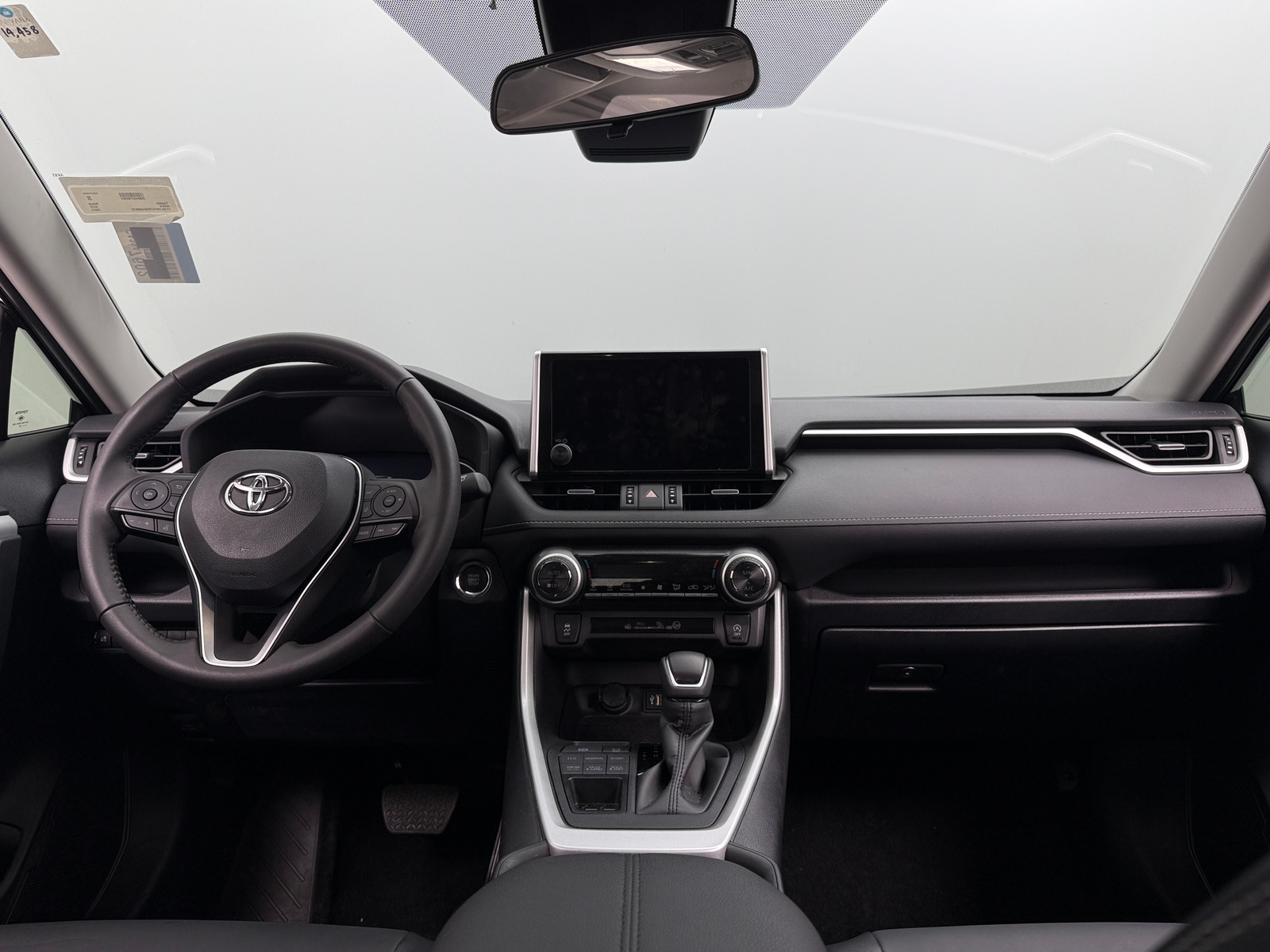 Thumbnail: 2024 Toyota RAV4 - 2