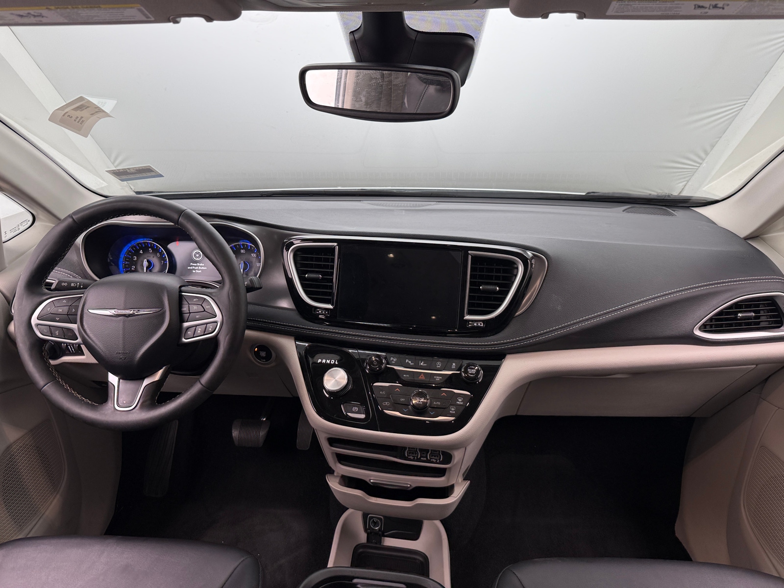 Thumbnail: 2024 Chrysler Pacifica - 2