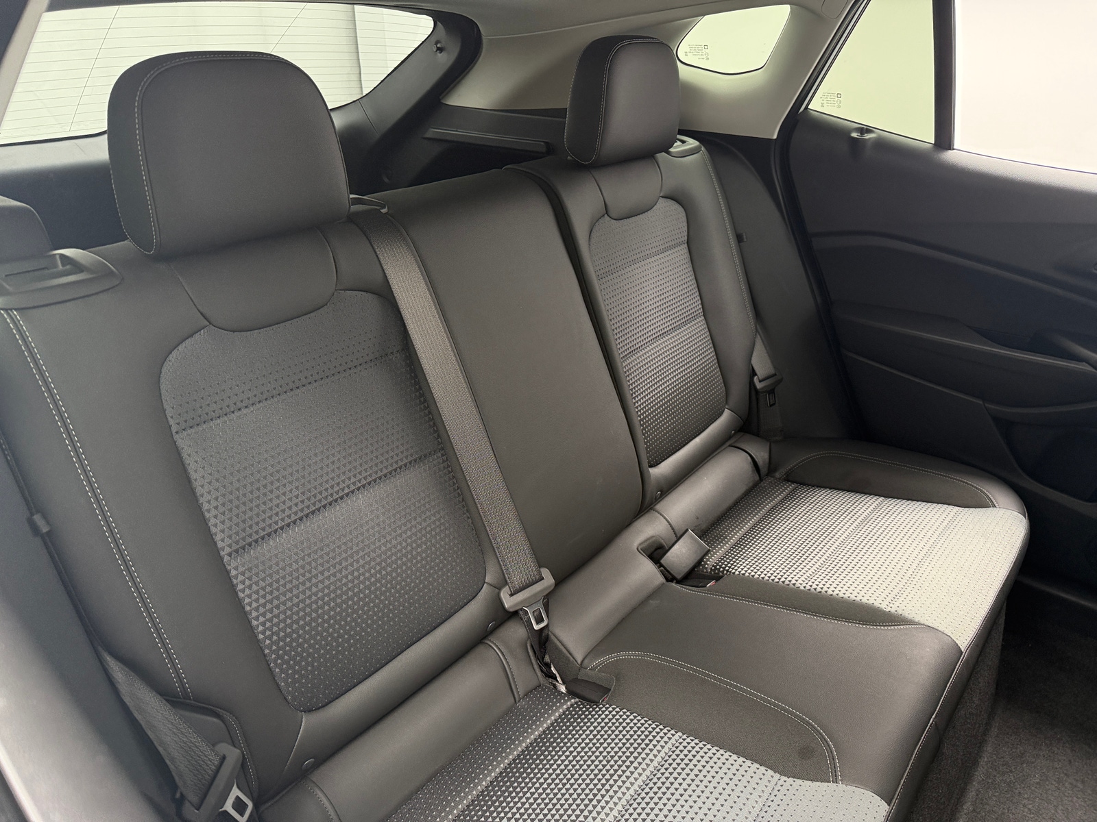 Thumbnail: 2025 Chevrolet Trax - 6