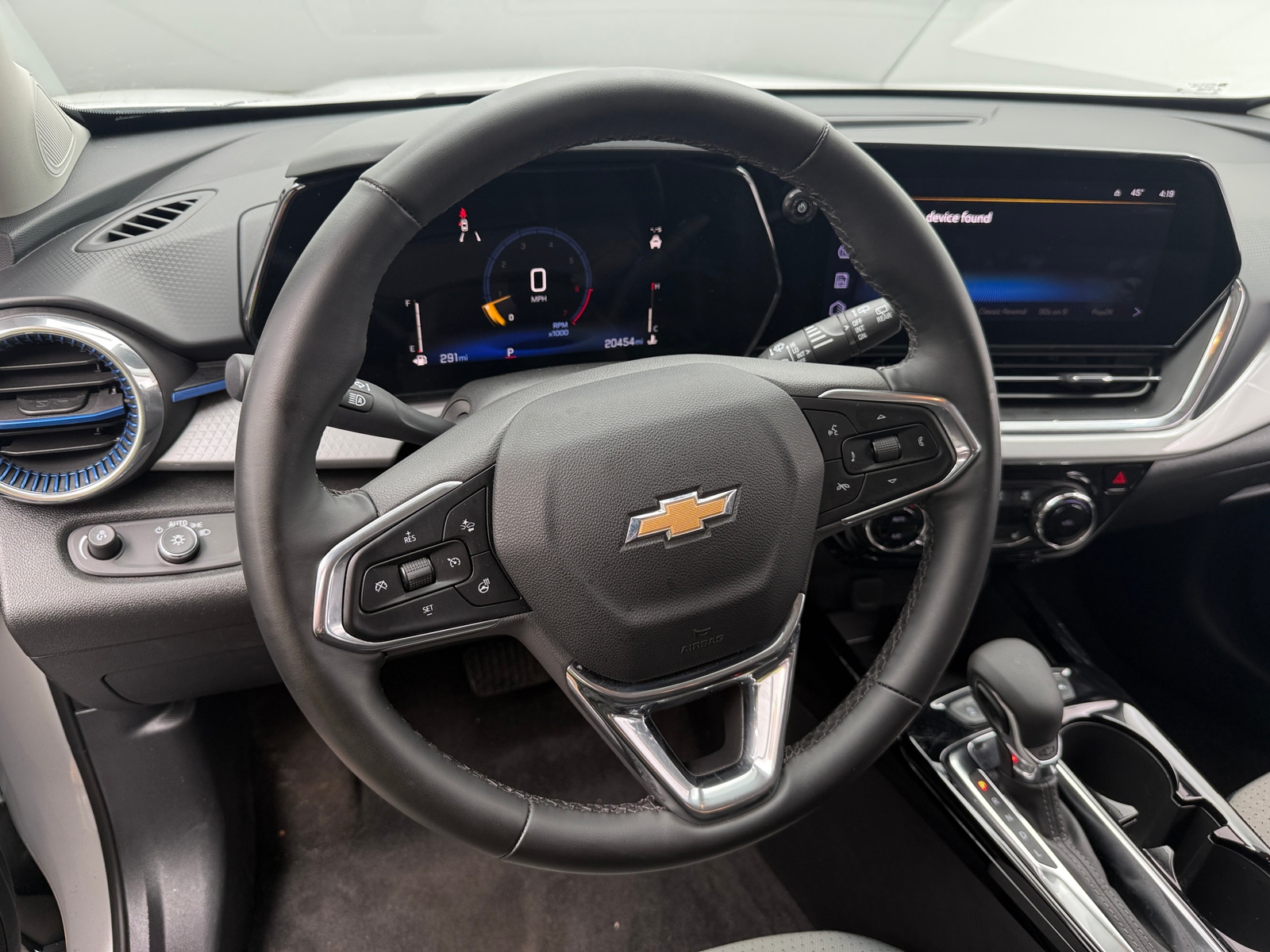 Thumbnail: 2025 Chevrolet Trax - 5