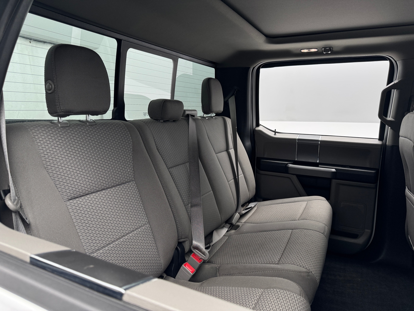 Thumbnail: 2019 Ford Econoline - 6