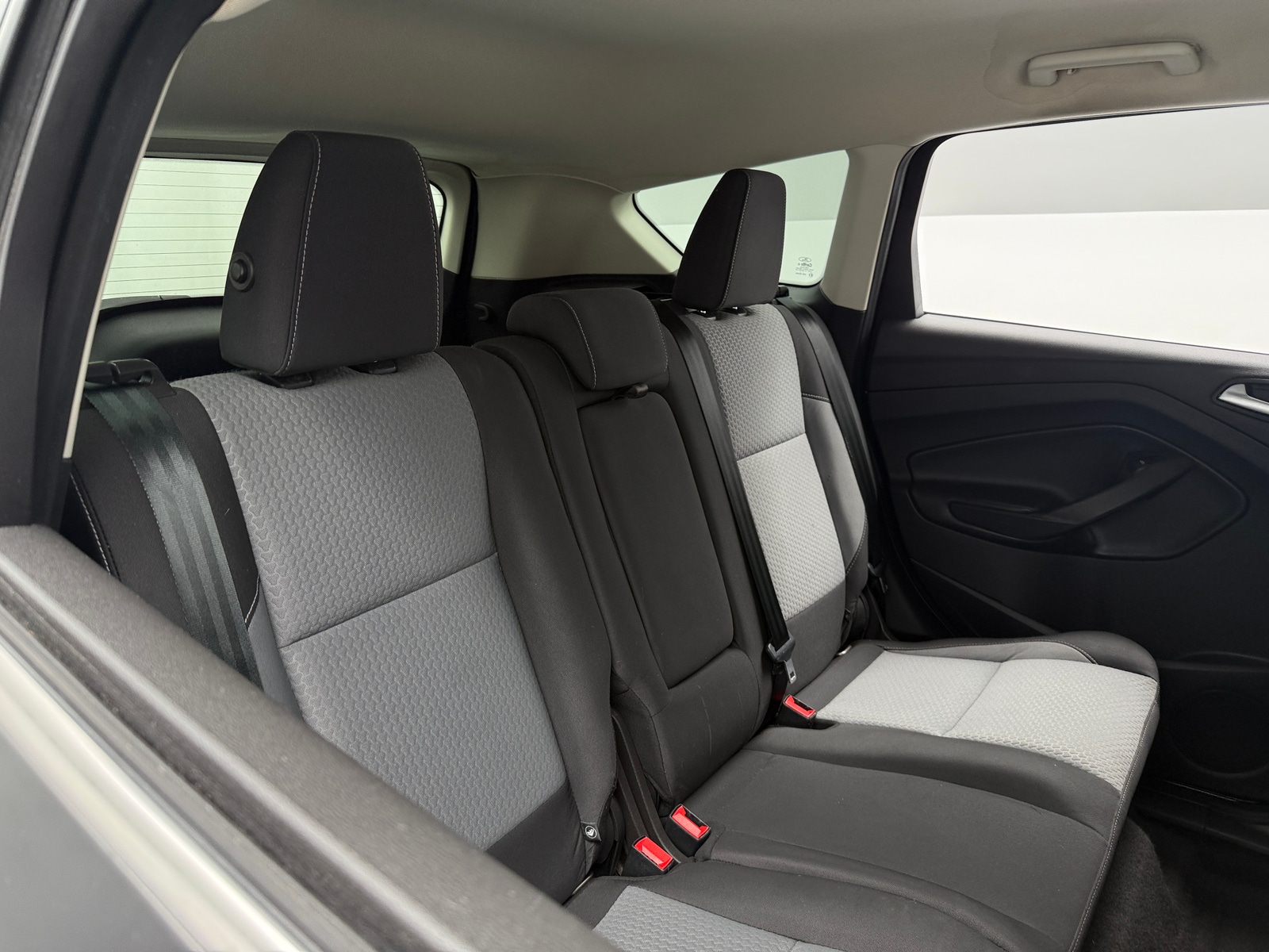 Thumbnail: 2017 Ford Escape - 6