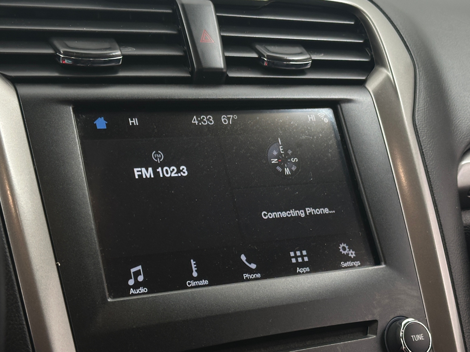 Thumbnail: 2017 Ford Fusion - 4