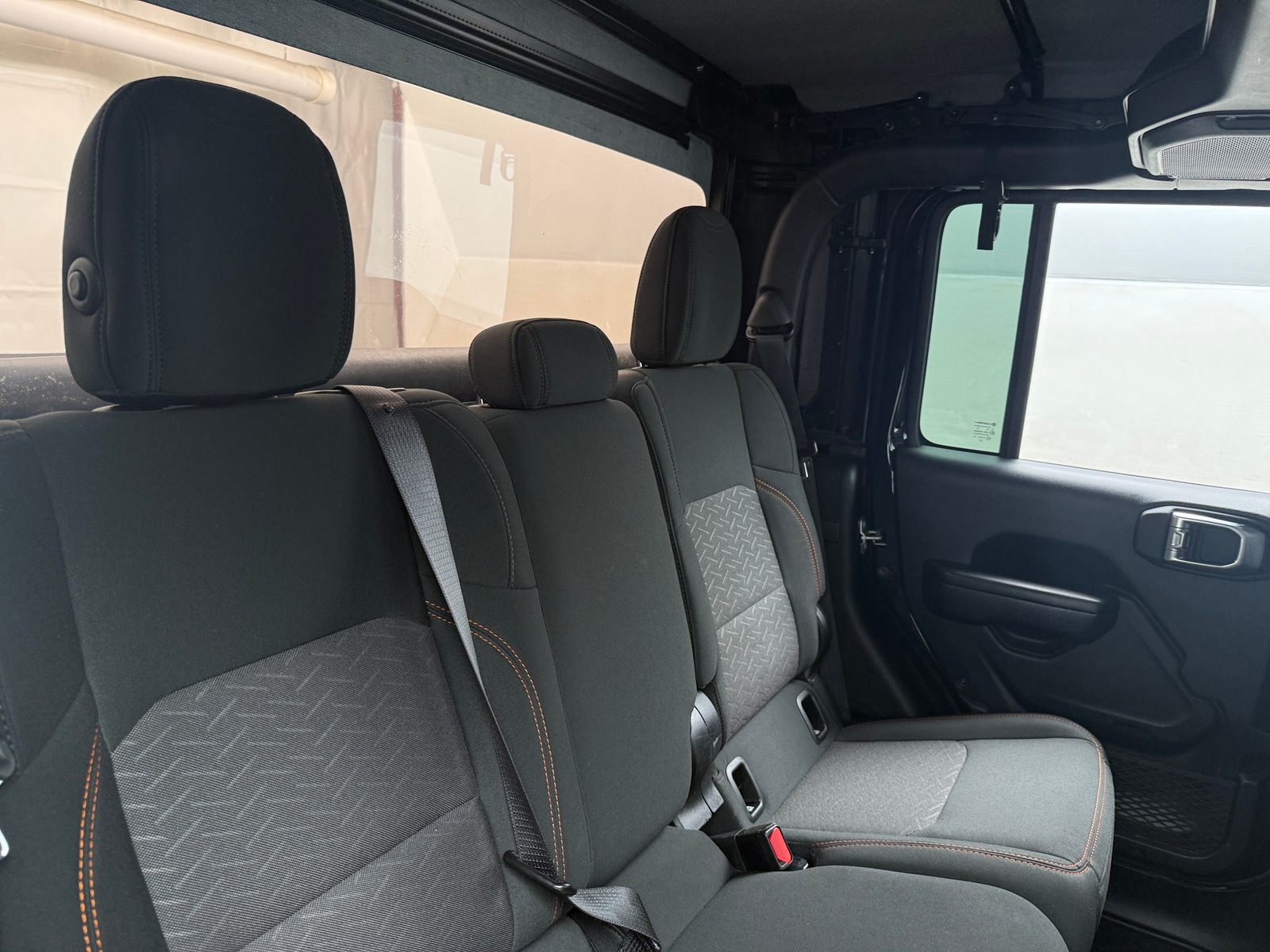 Thumbnail: 2021 Jeep Gladiator - 6