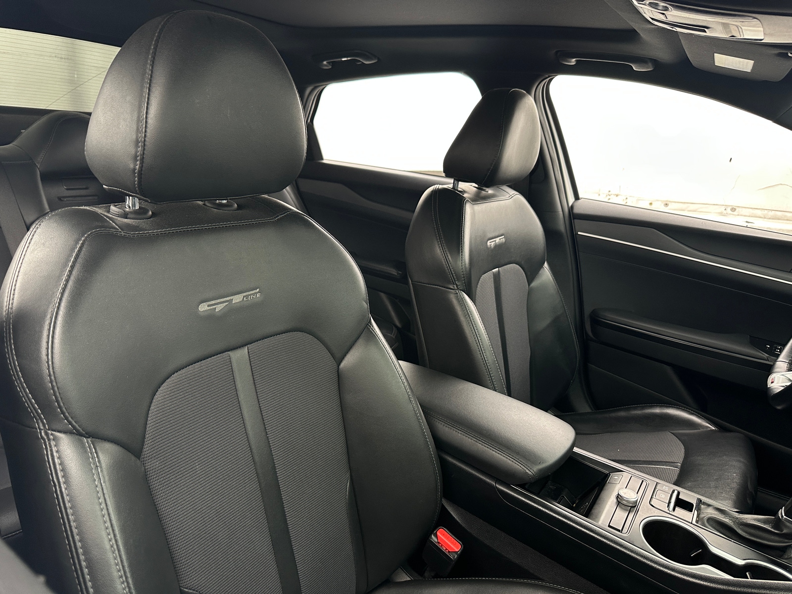 Thumbnail: 2021 Kia K5 - 2