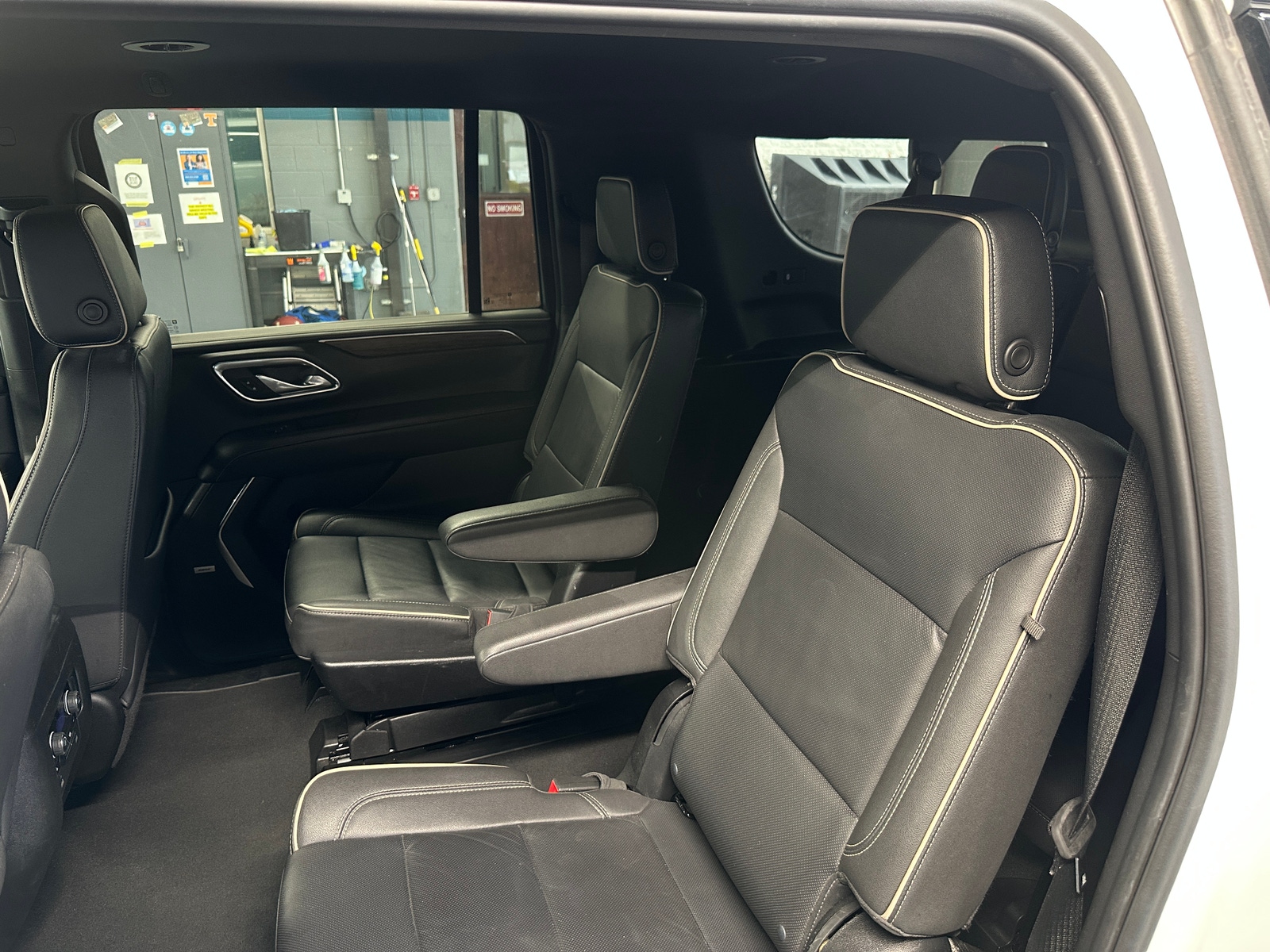 Thumbnail: 2024 Chevrolet Suburban - 5