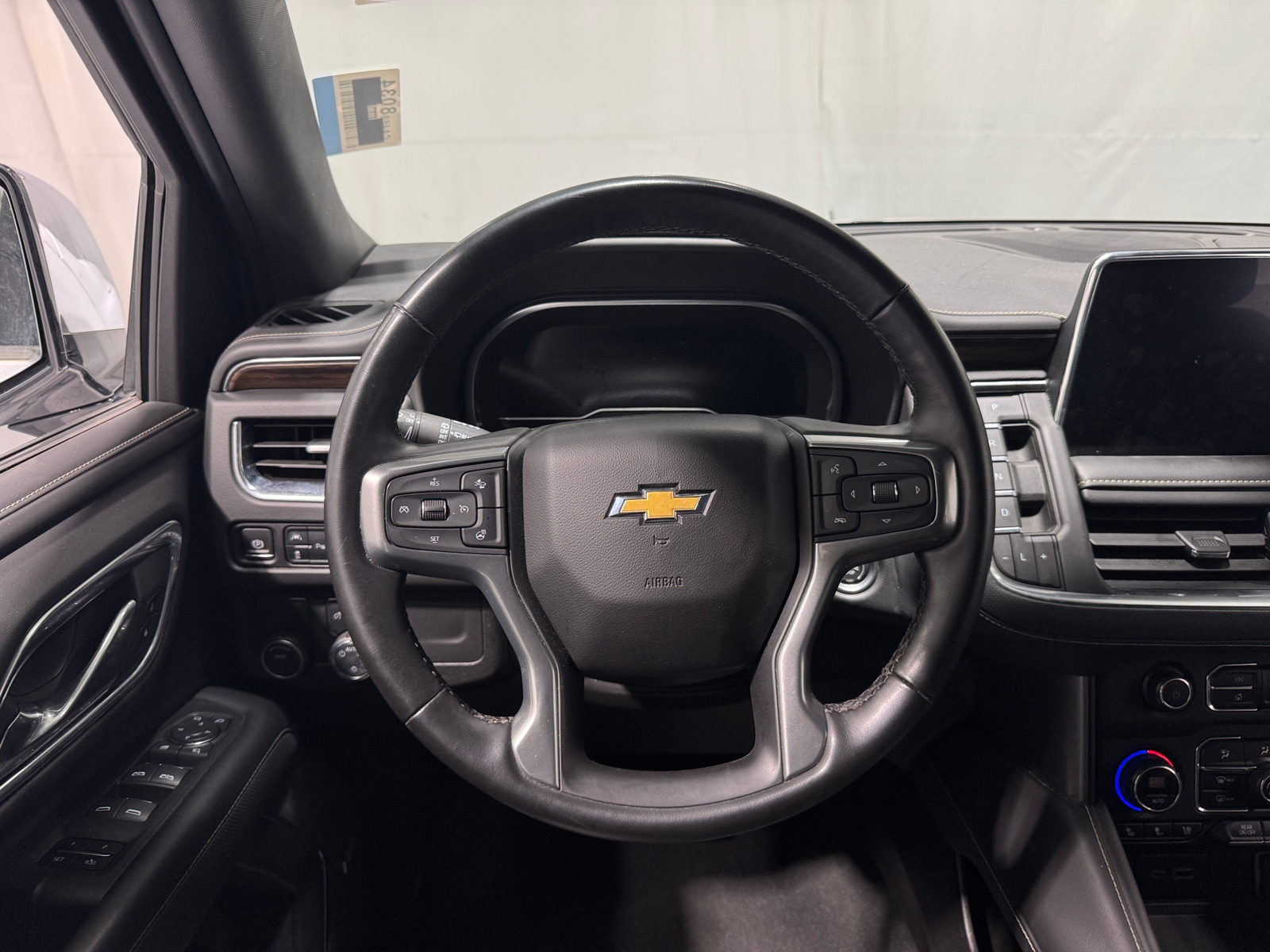 Thumbnail: 2024 Chevrolet Suburban - 4