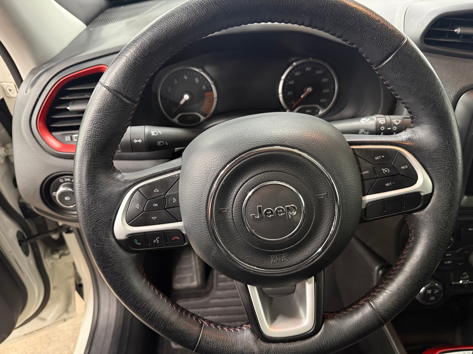 Thumbnail: 2021 Jeep Renegade - 4