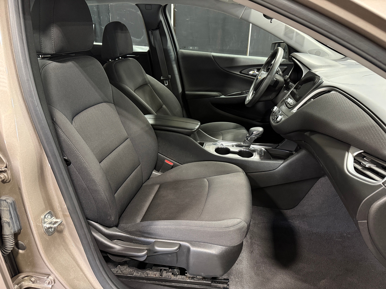 Thumbnail: 2023 Chevrolet Malibu - 2