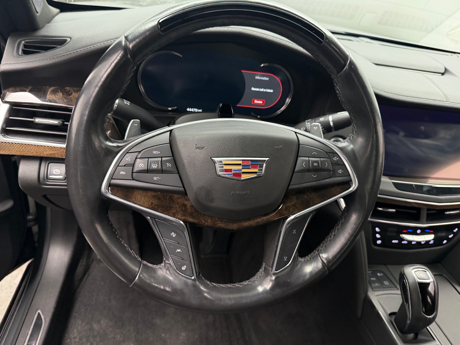 Thumbnail: 2020 Cadillac CT6 - 4