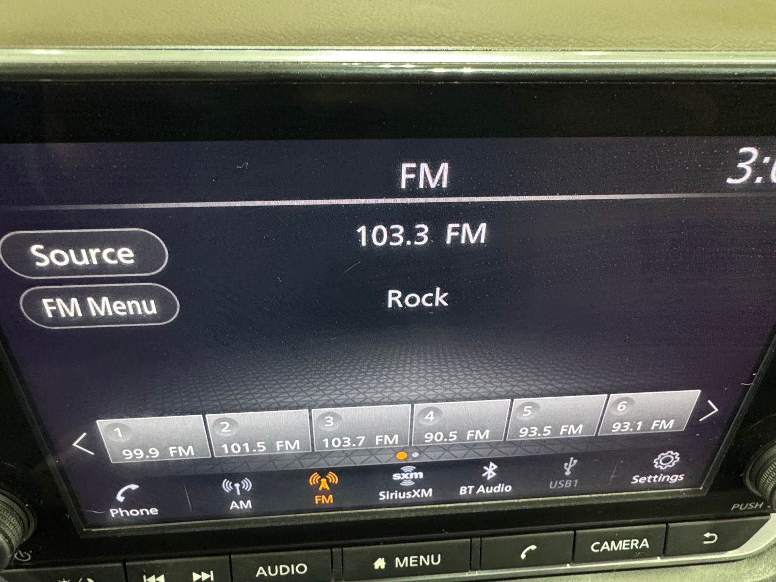 Thumbnail: 2022 Nissan Rogue - 3