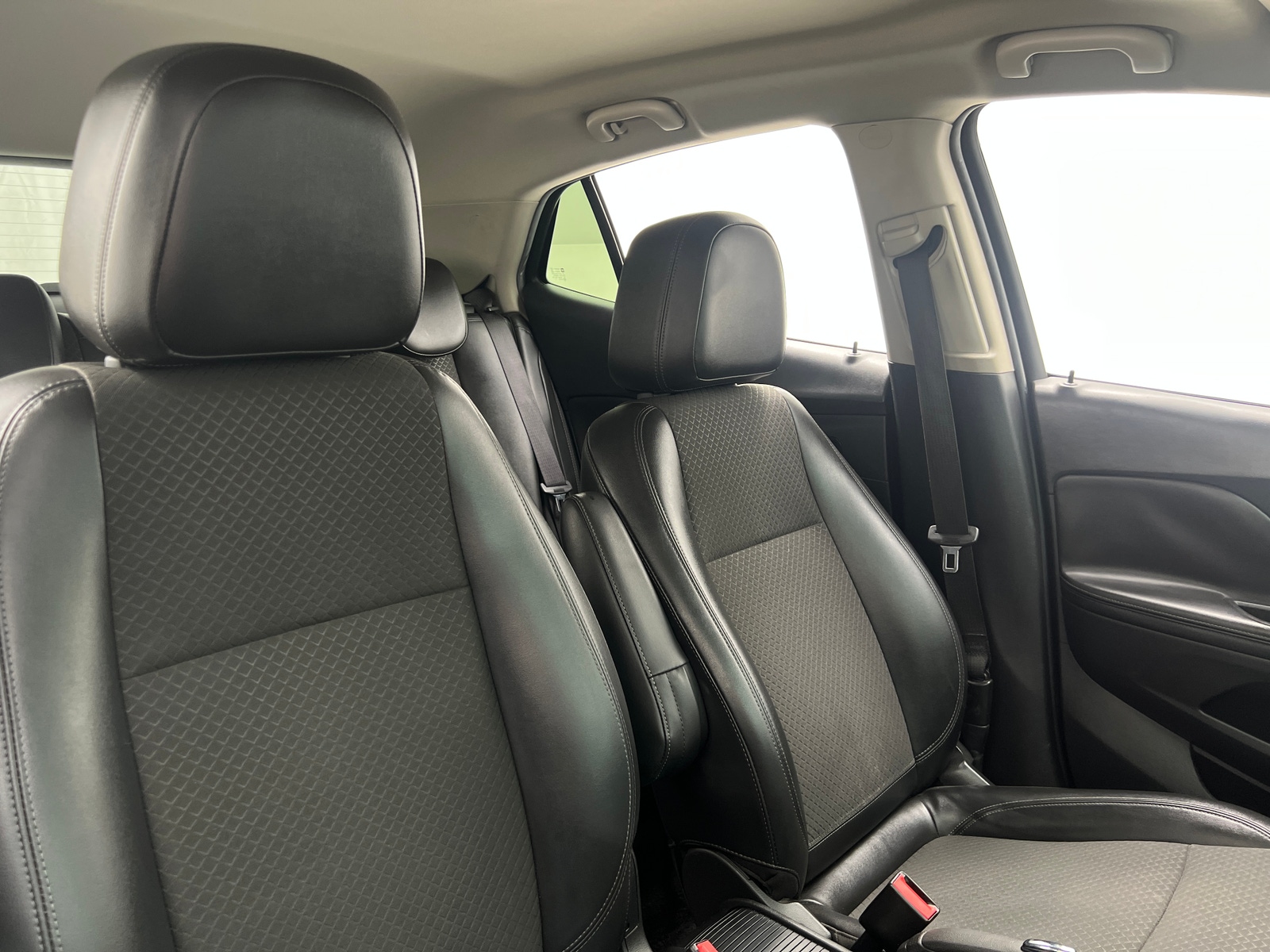 Thumbnail: 2018 Buick Encore - 2