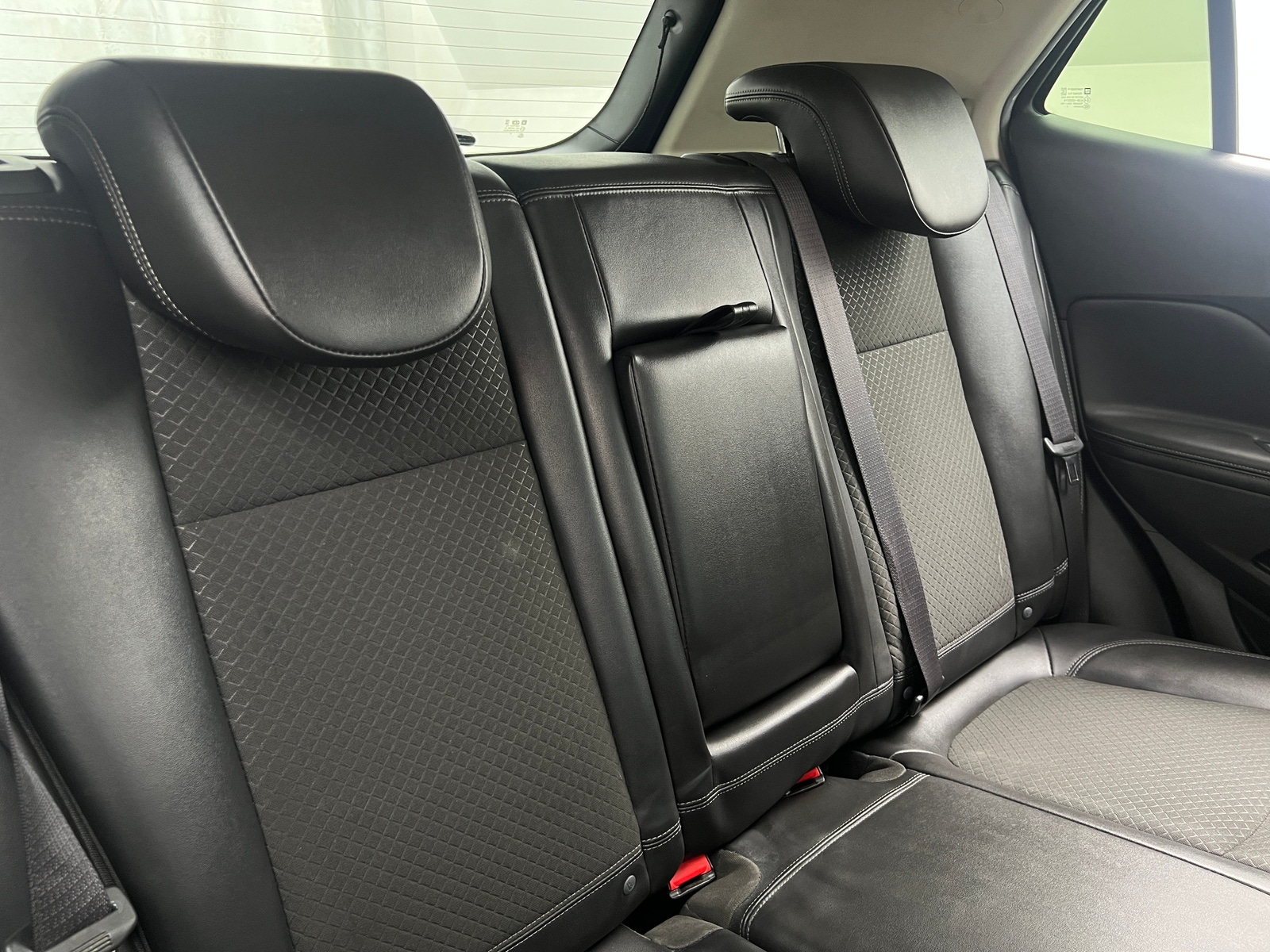 Thumbnail: 2018 Buick Encore - 6