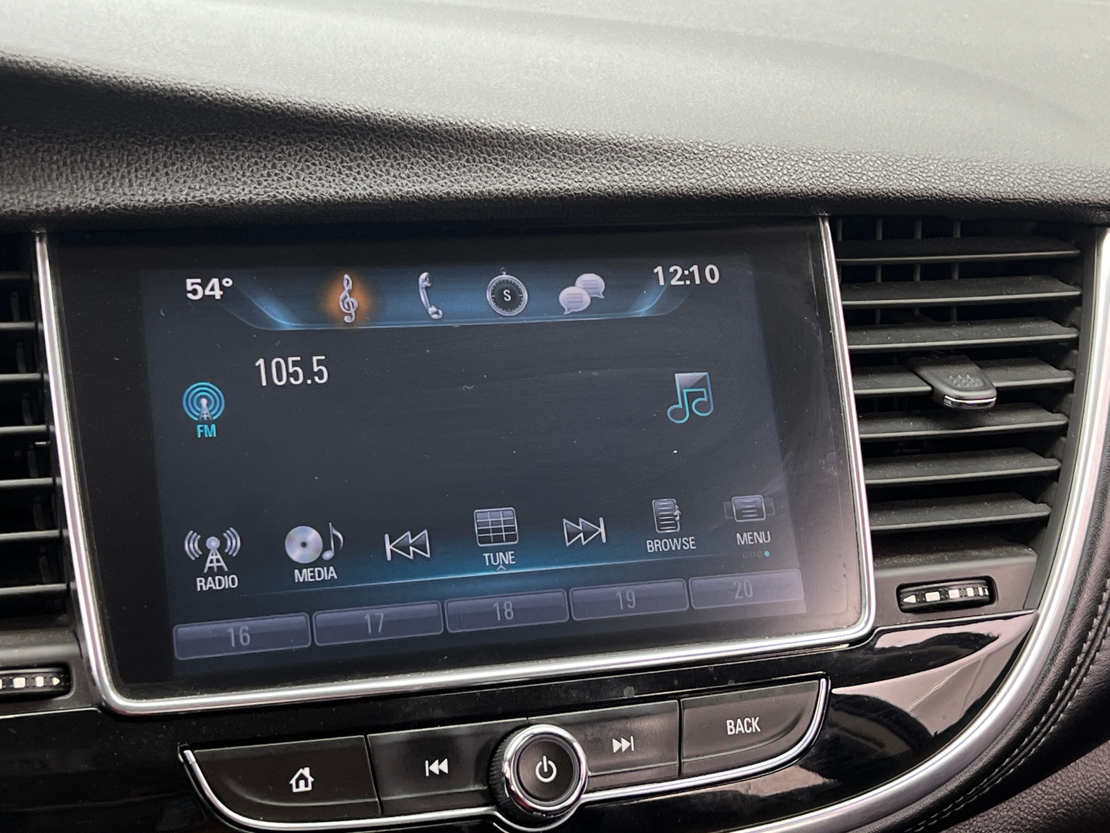 Thumbnail: 2018 Buick Encore - 4