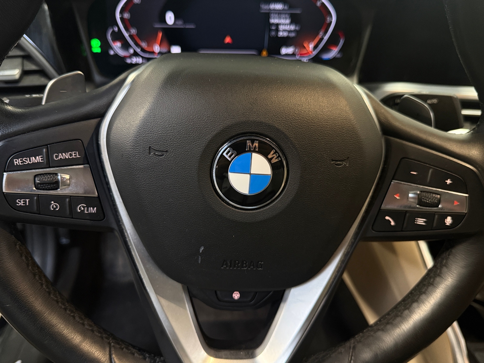 Thumbnail: 2020 BMW 3 Series - 4