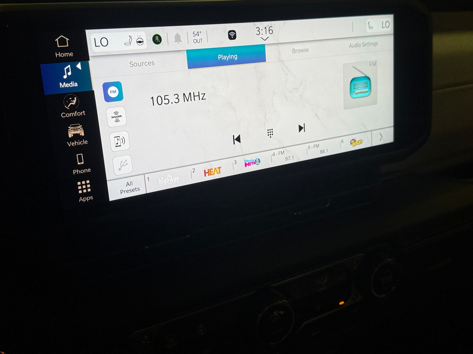 Thumbnail: 2024 Jeep Wrangler - 4