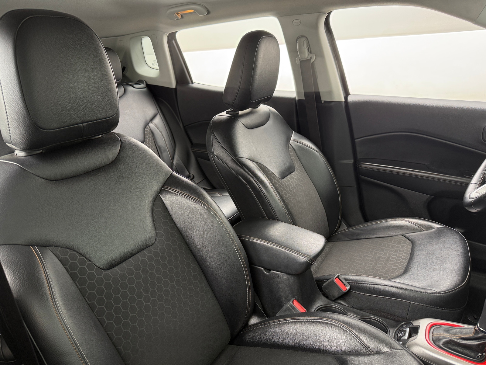 Thumbnail: 2018 Jeep Compass - 2