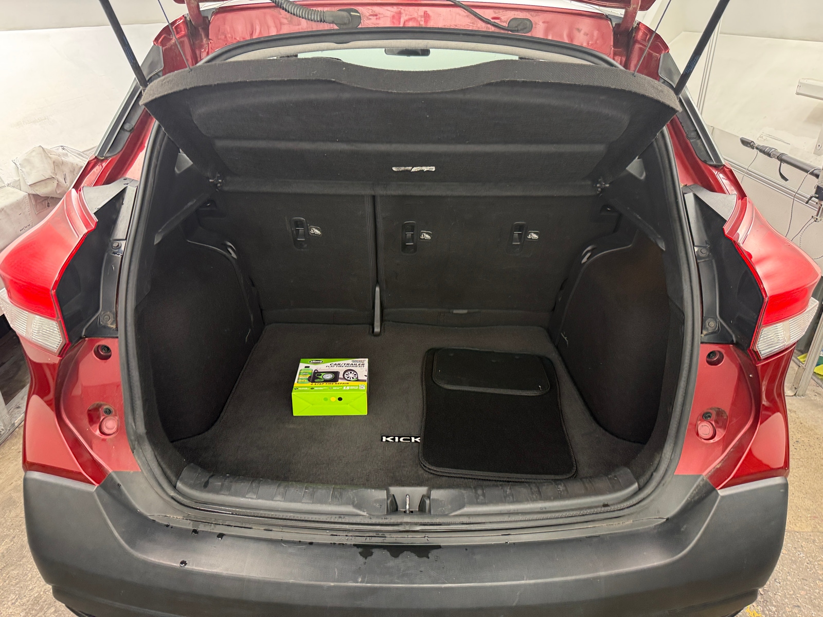 Thumbnail: 2019 Nissan Kicks - 7