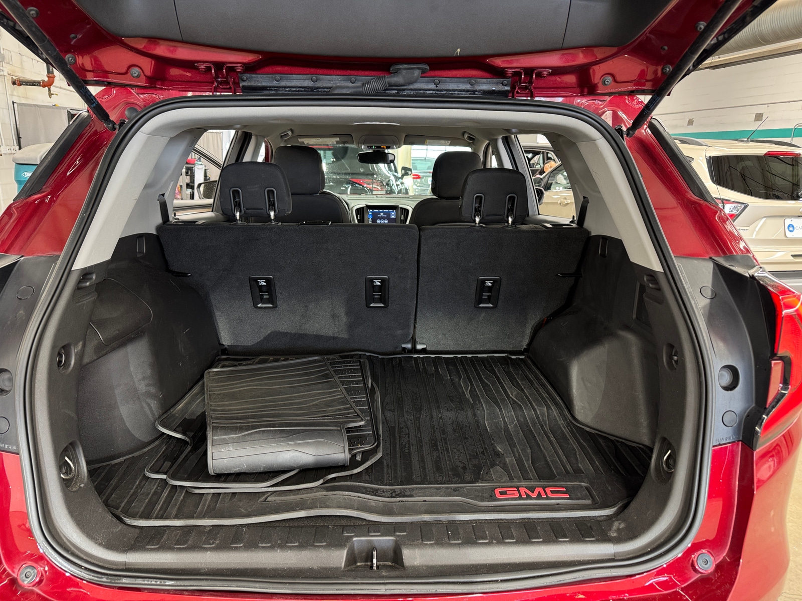 Thumbnail: 2018 GMC Terrain - 7