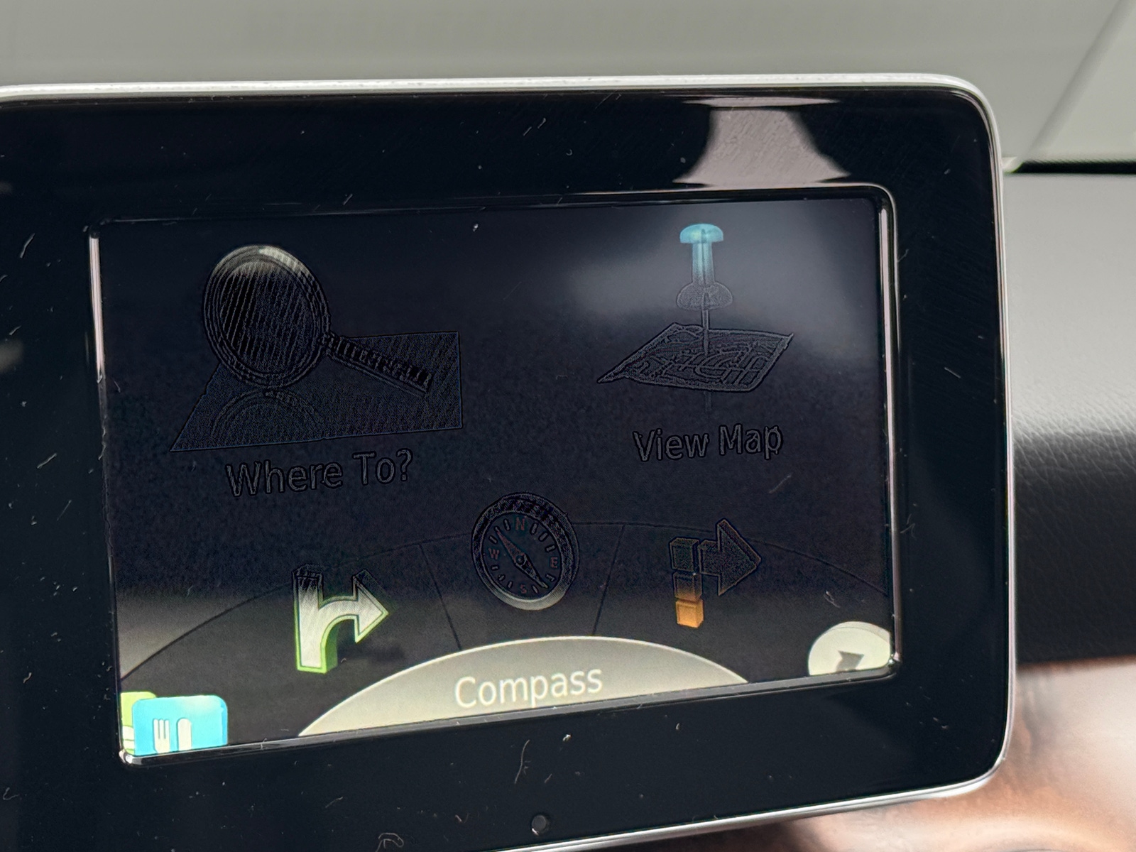 Thumbnail: 2016 Mercedes-Benz GLA - 3