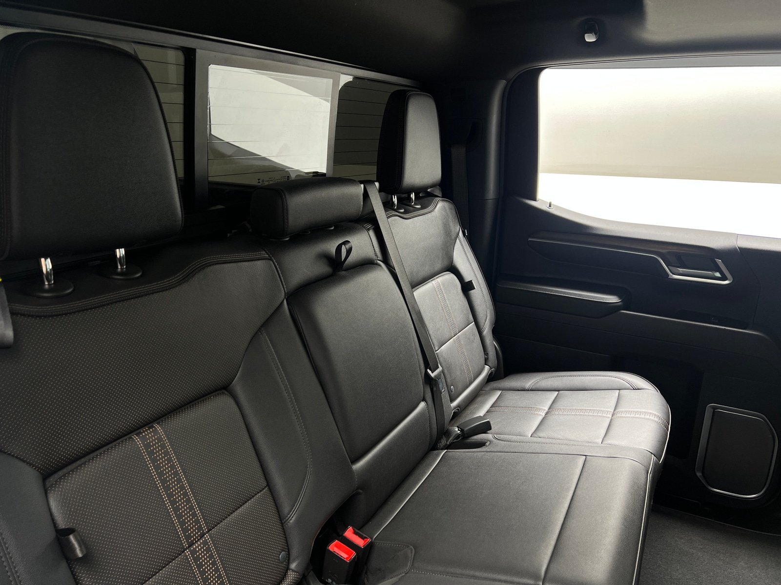 Thumbnail: 2025 Chevrolet Silverado 1500 - 5