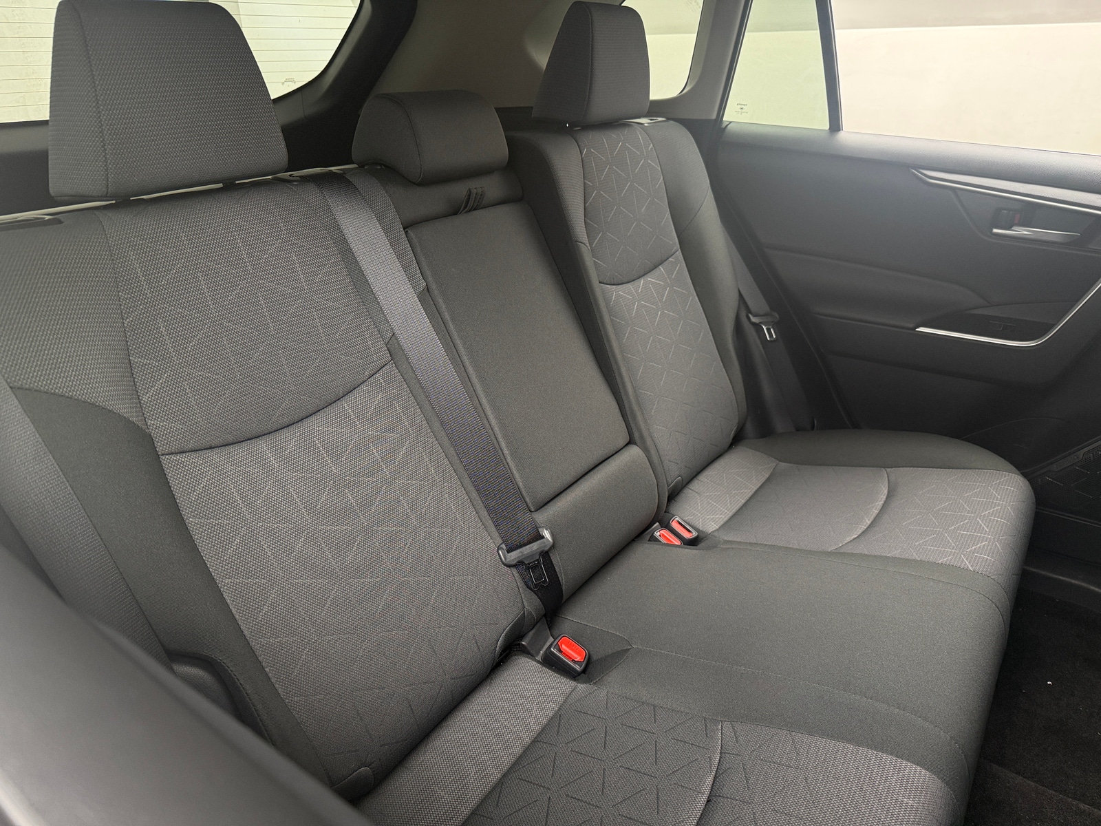 Thumbnail: 2025 Toyota RAV4 - 6