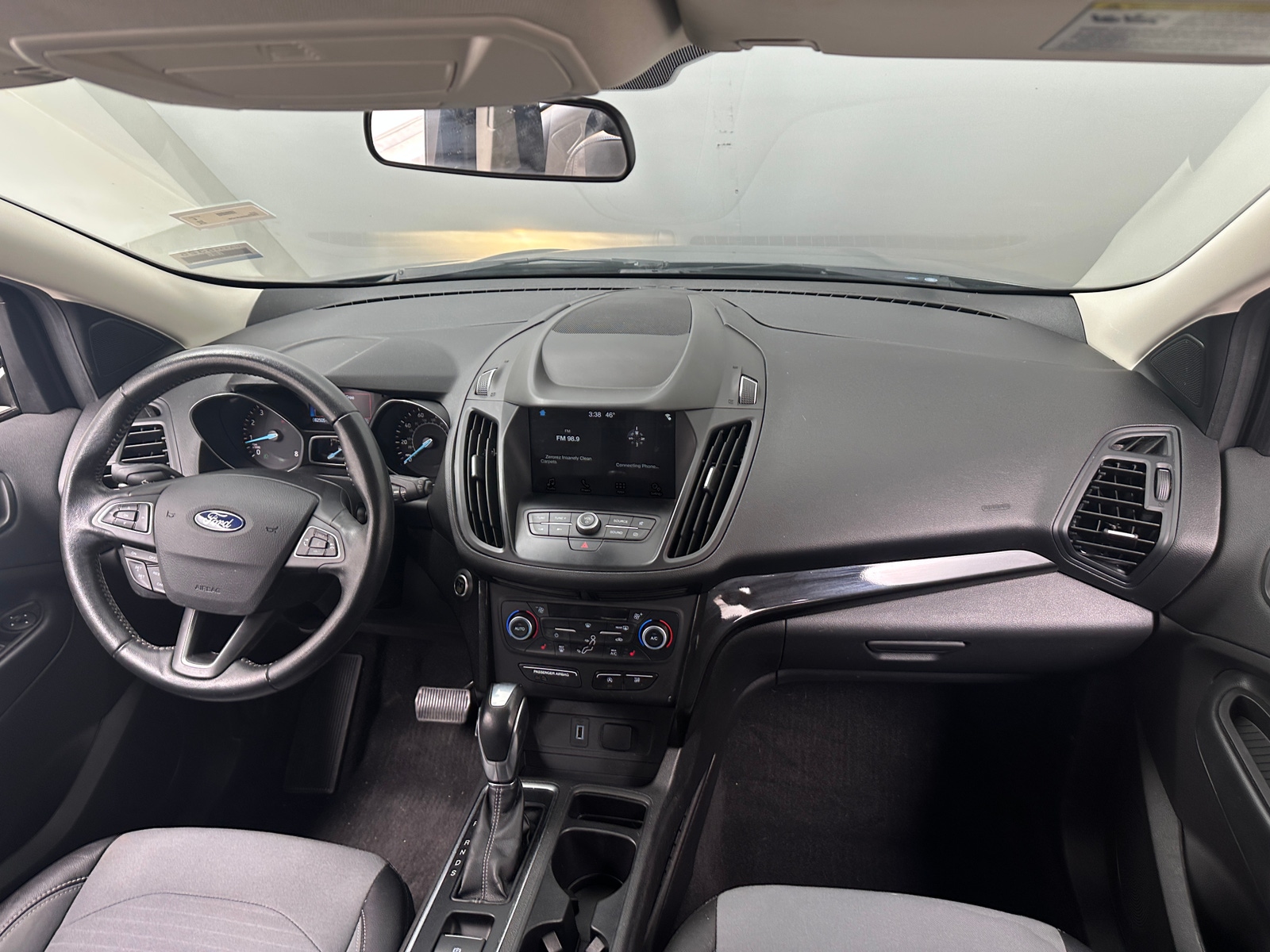 Thumbnail: 2019 Ford Escape - 3