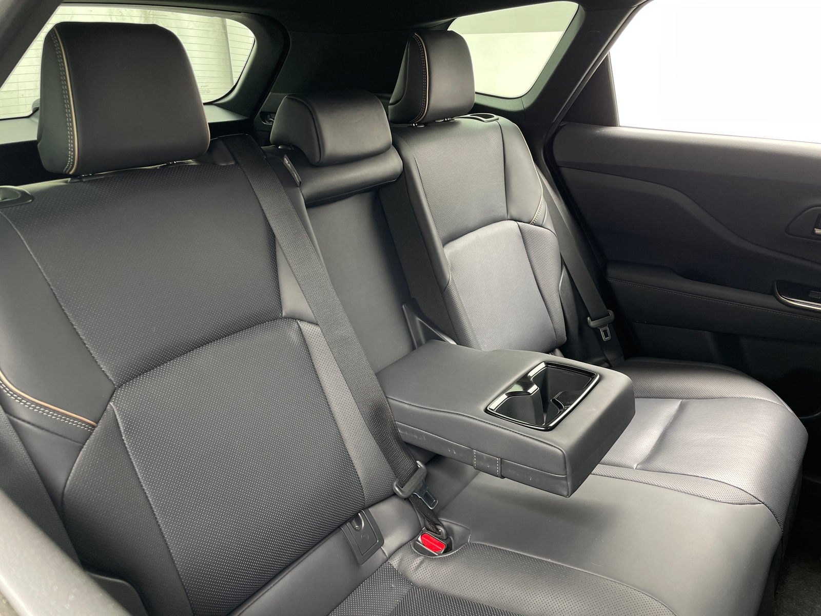 Thumbnail: 2025 Toyota Crown Signia - 5