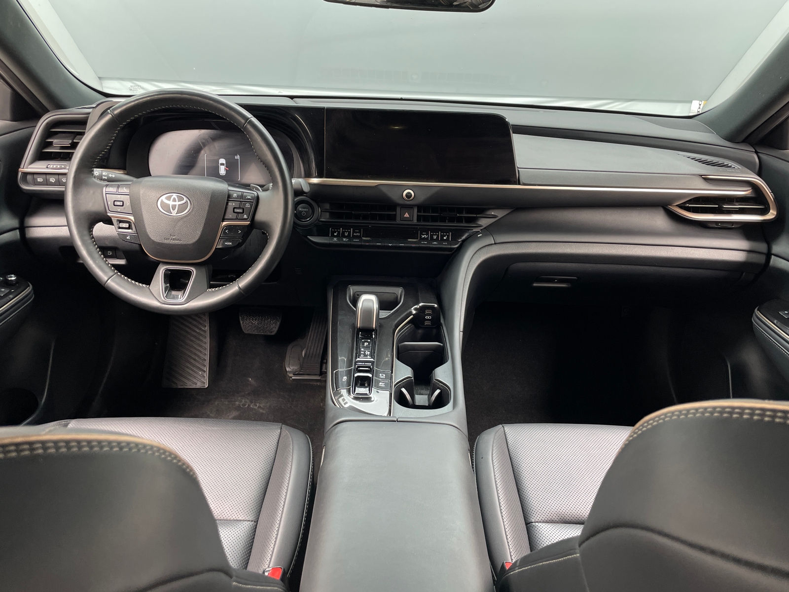 Thumbnail: 2025 Toyota Crown Signia - 2