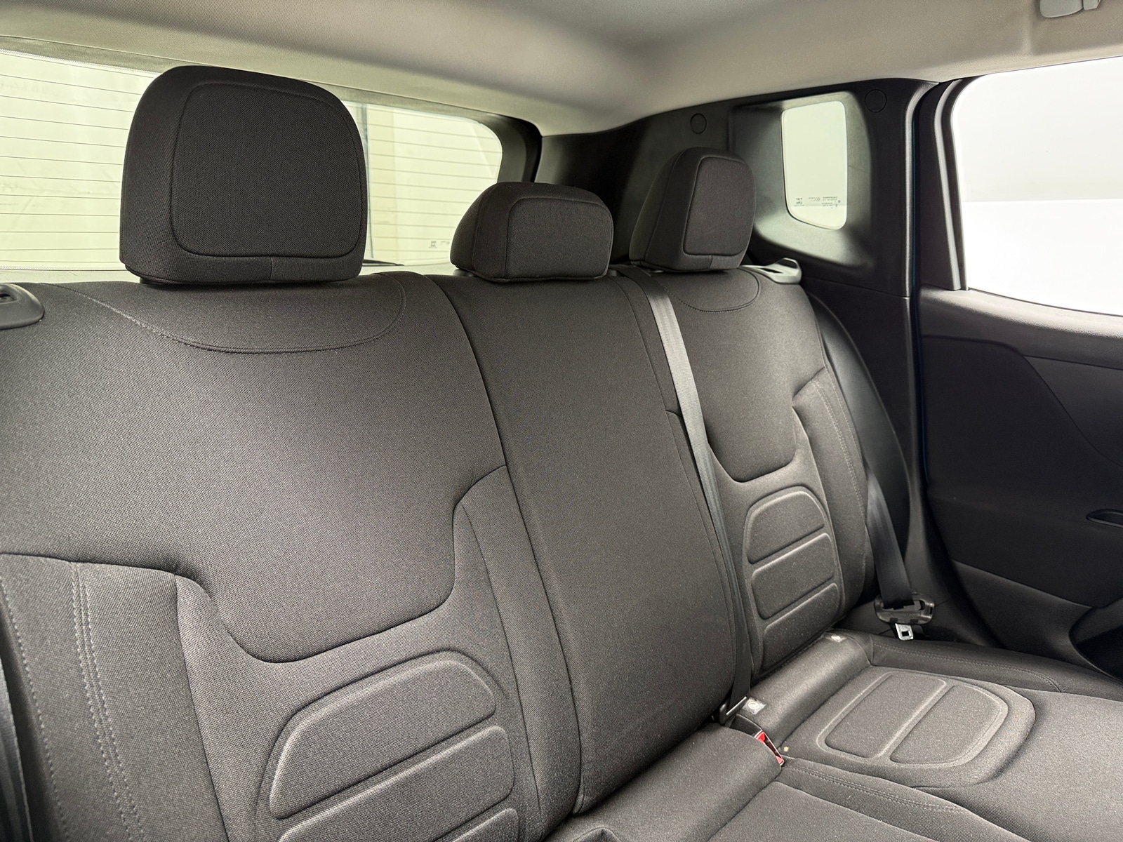 Thumbnail: 2020 Jeep Renegade - 6