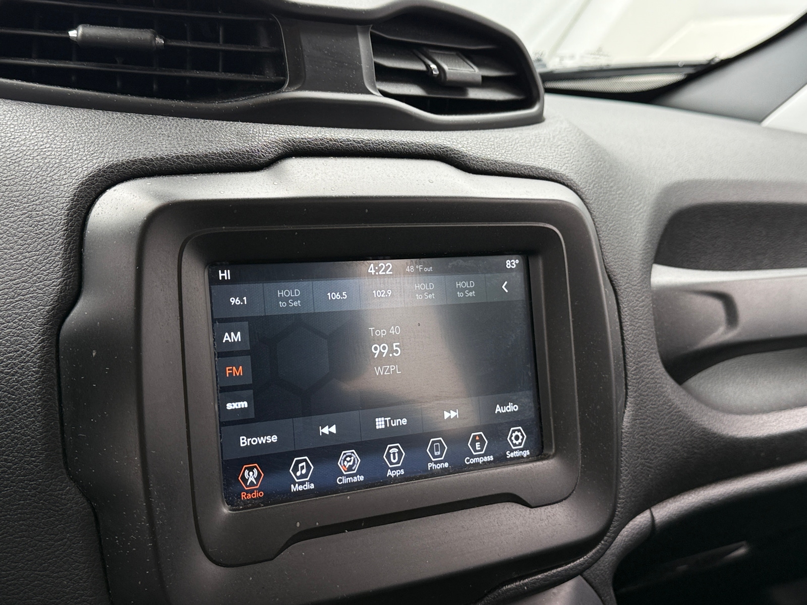 Thumbnail: 2020 Jeep Renegade - 4