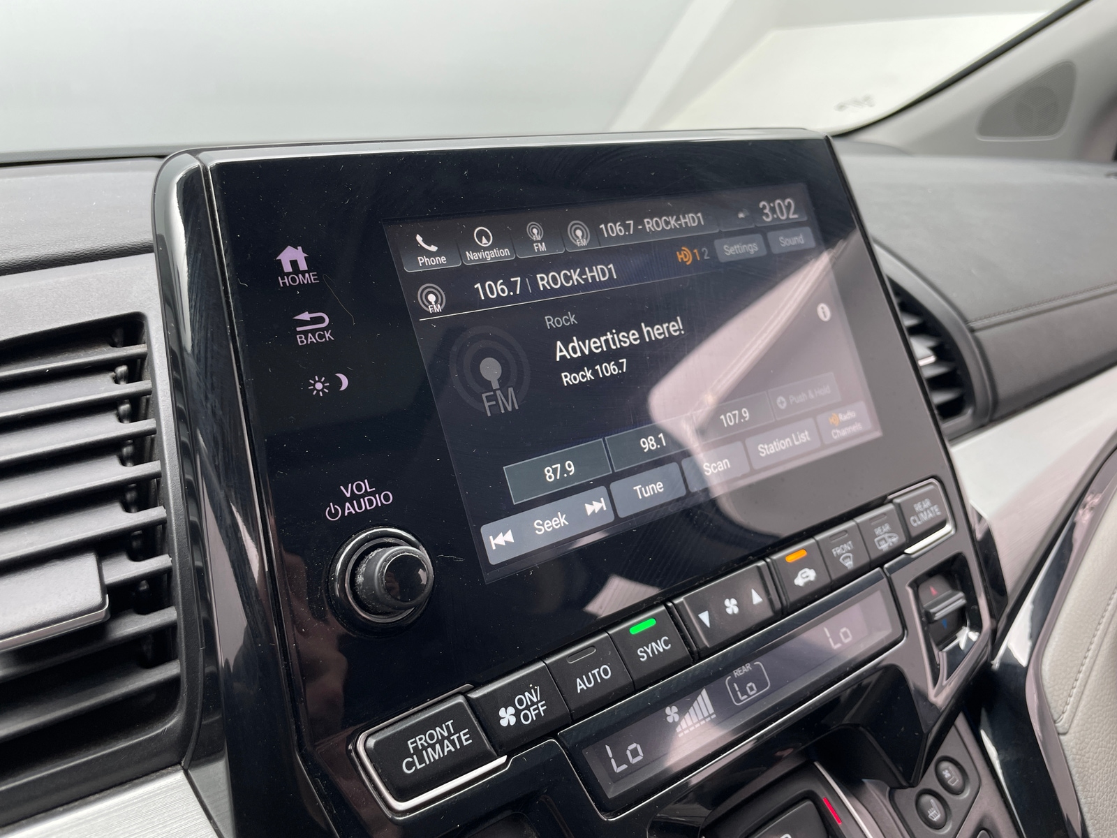 Thumbnail: 2020 Honda Odyssey - 3