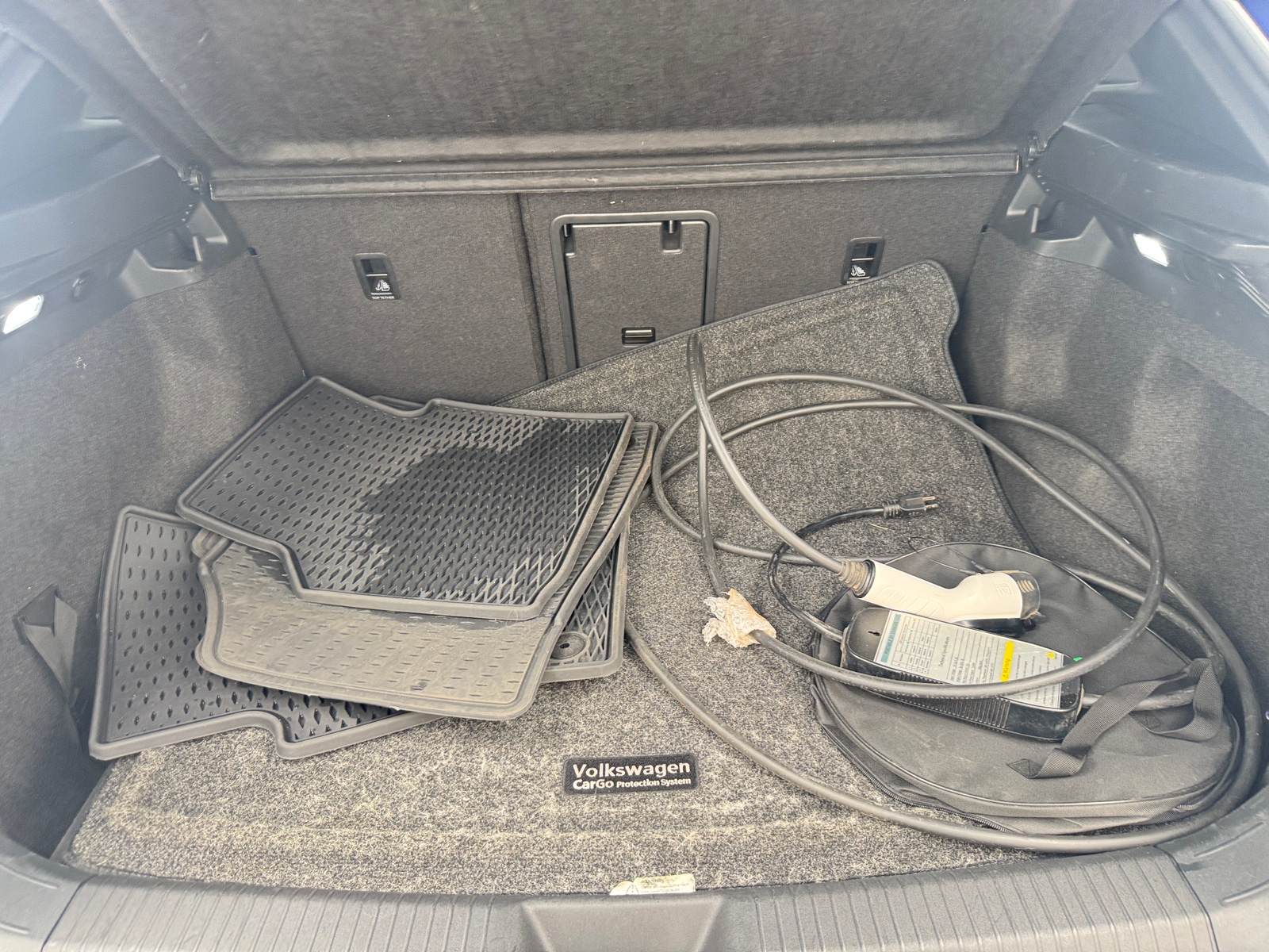 Thumbnail: 2021 Volkswagen ID.4 - 6