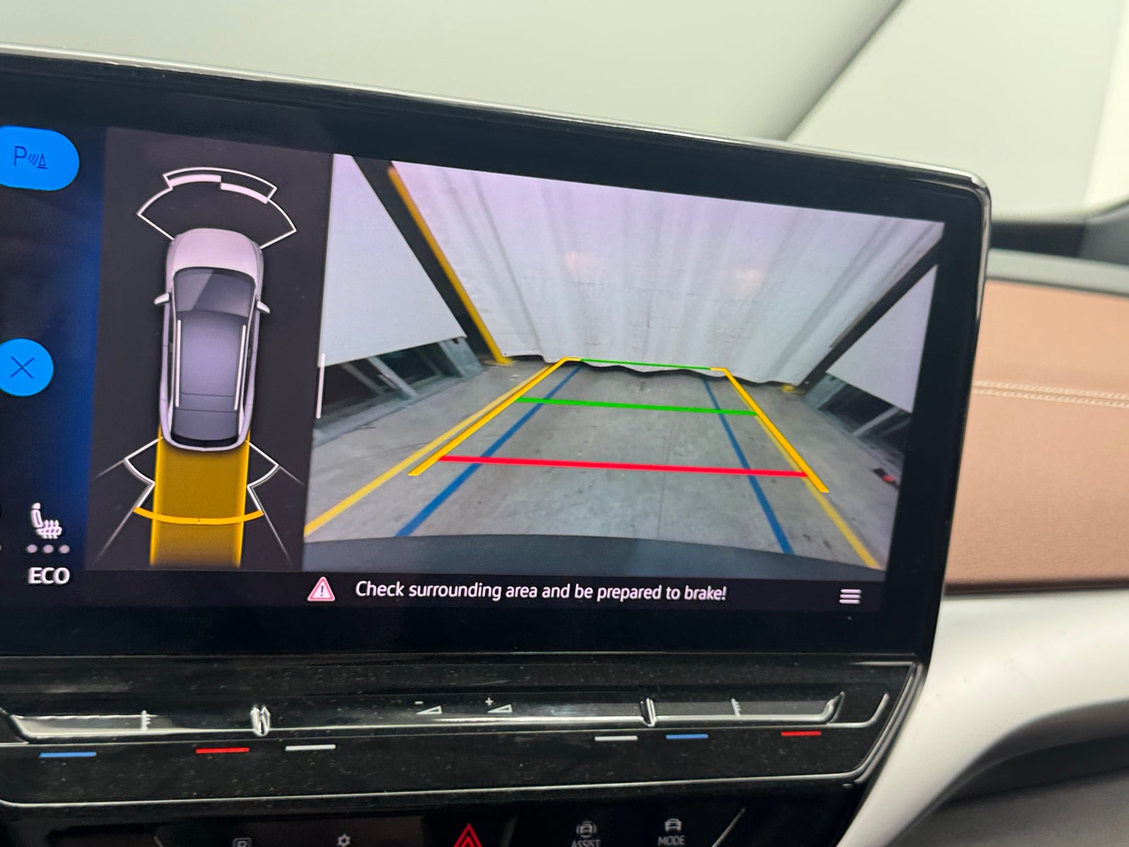 Thumbnail: 2021 Volkswagen ID.4 - 3