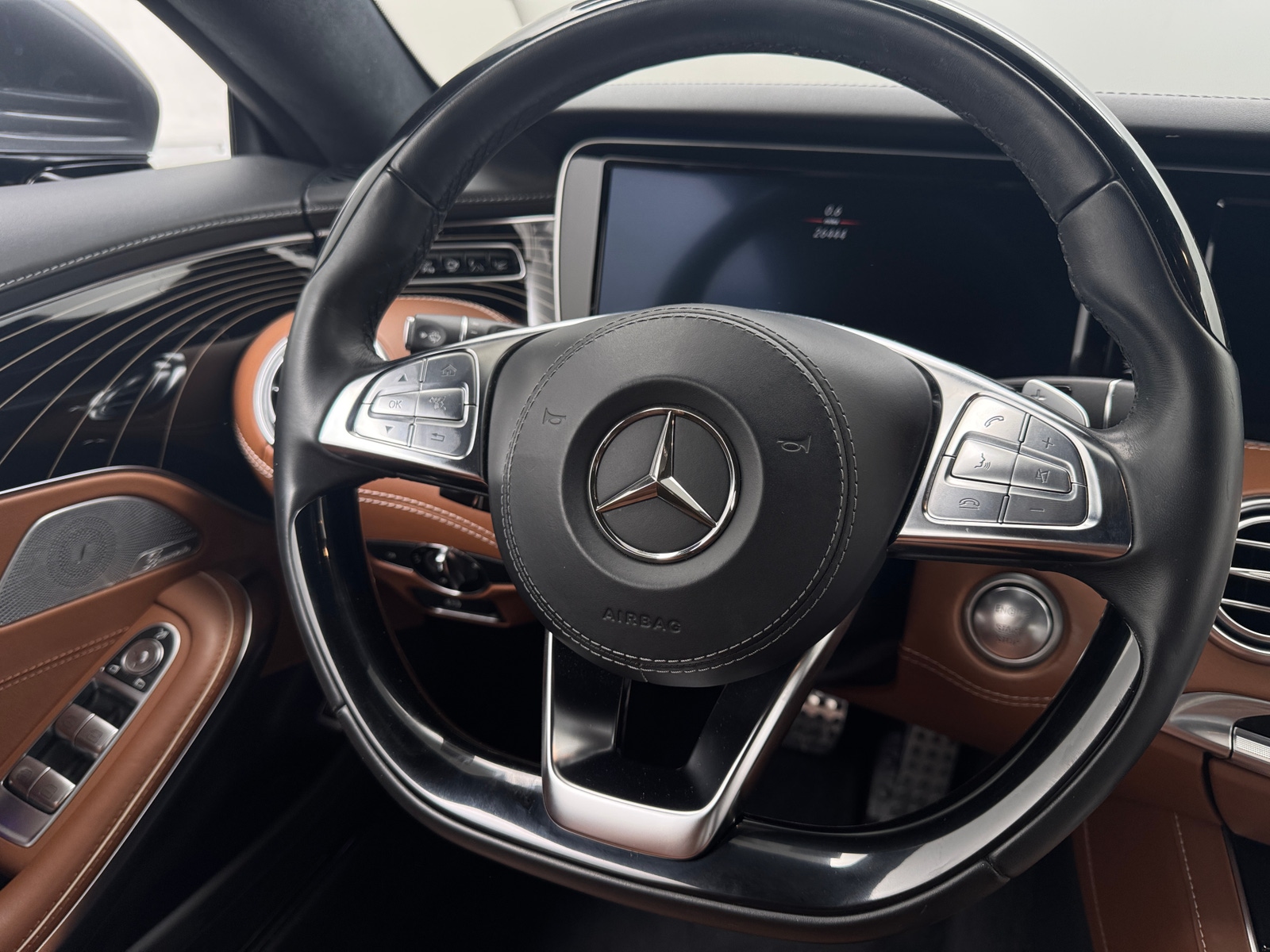 Thumbnail: 2016 Mercedes-Benz S-Class - 3