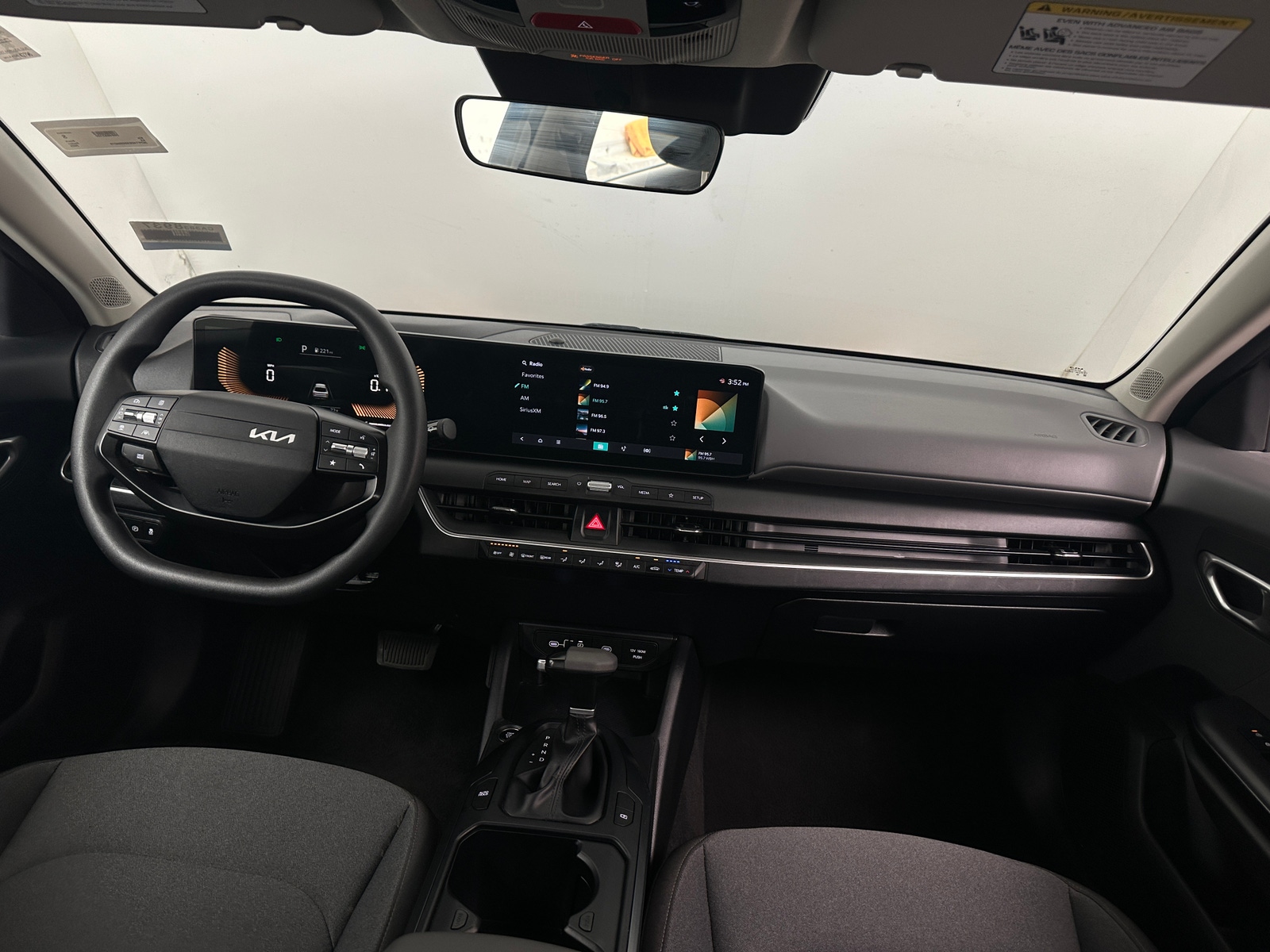 Thumbnail: 2025 Kia K4 - 3