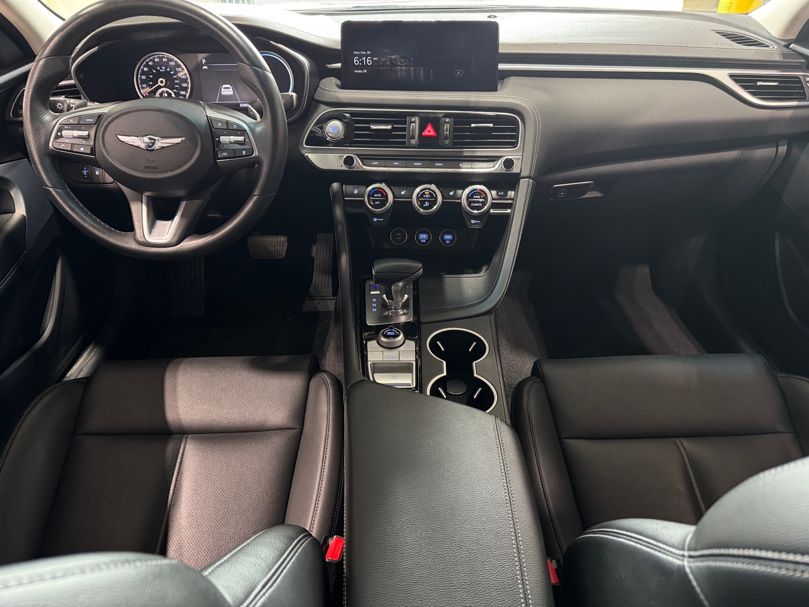 Thumbnail: 2023 Genesis G70 - 2